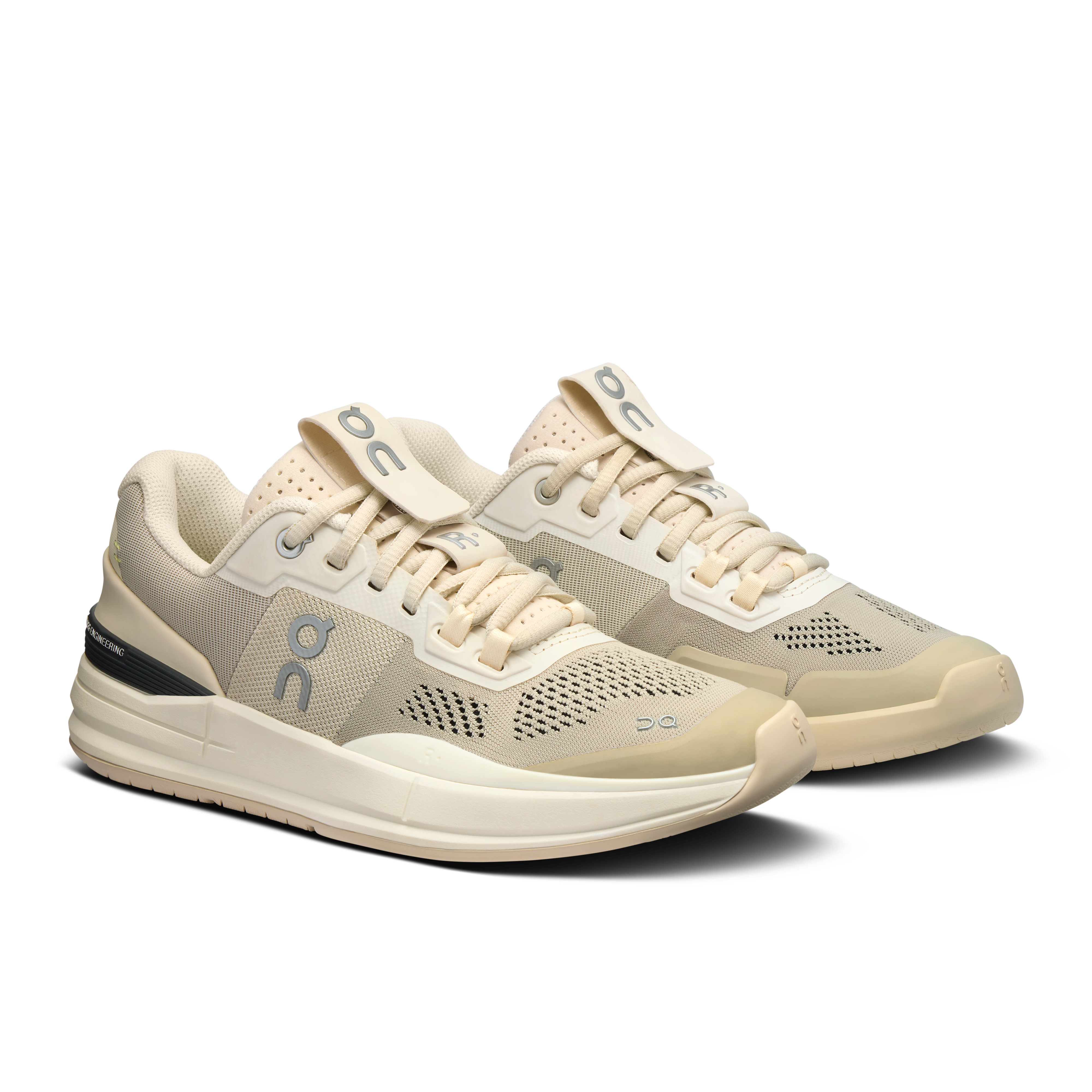 On The Roger Pro Sand Ivory (Women'S)
