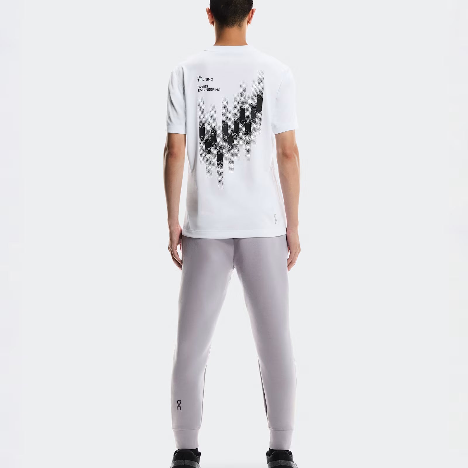 On Focus Tech Sweatpants Lilac