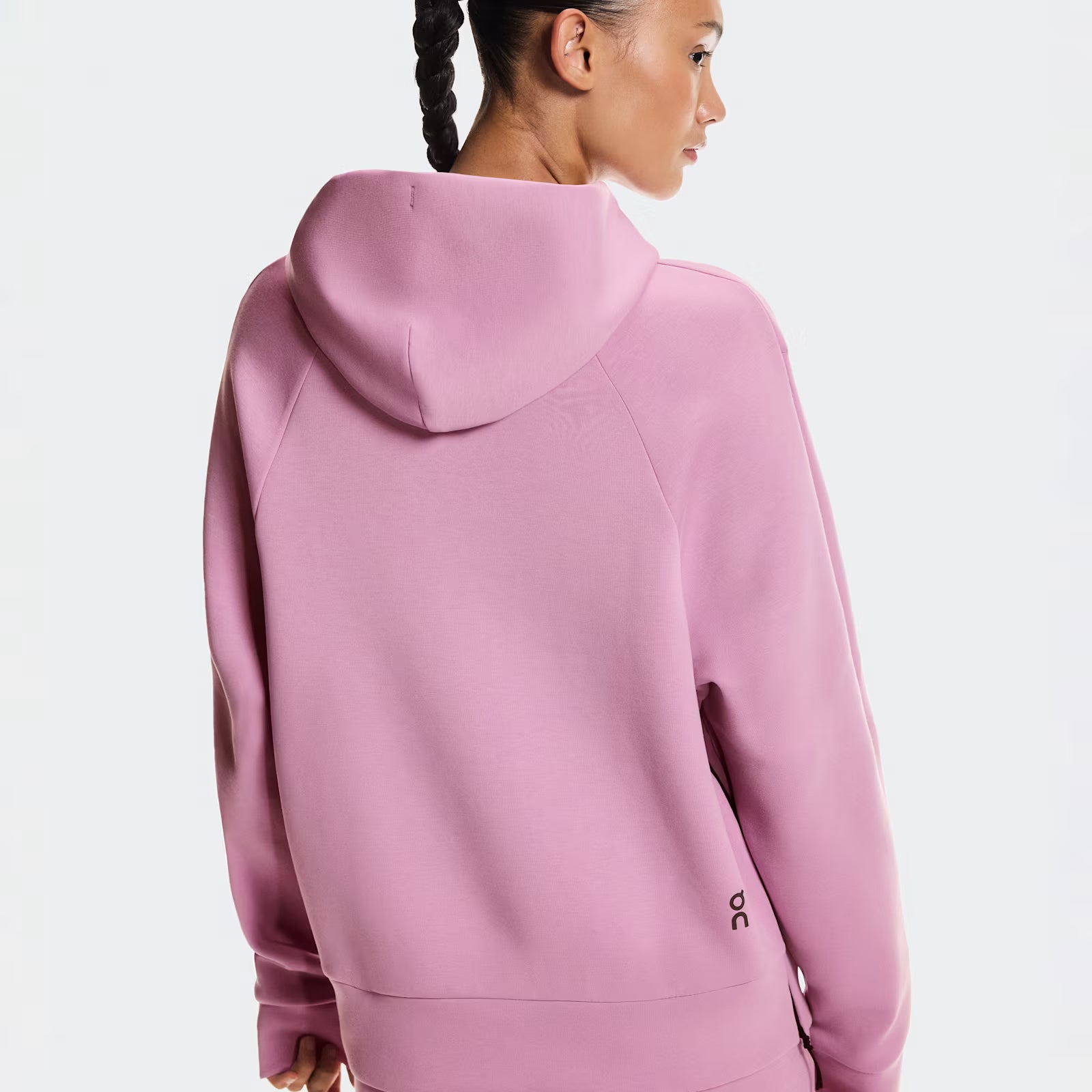 On Focus Tech Hoodie Sakura (Women'S)