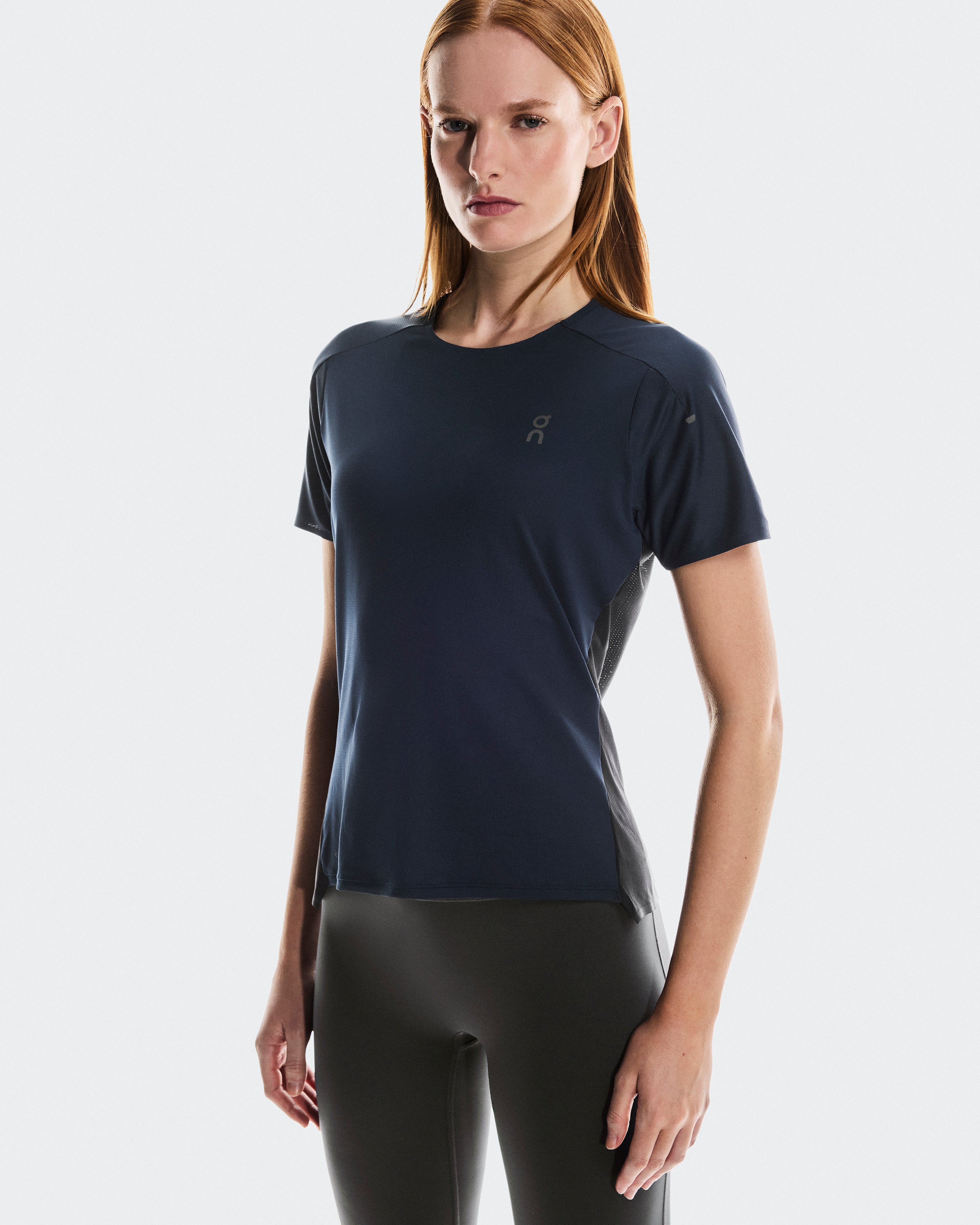 On Performance-T Navy | Black (Women'S)