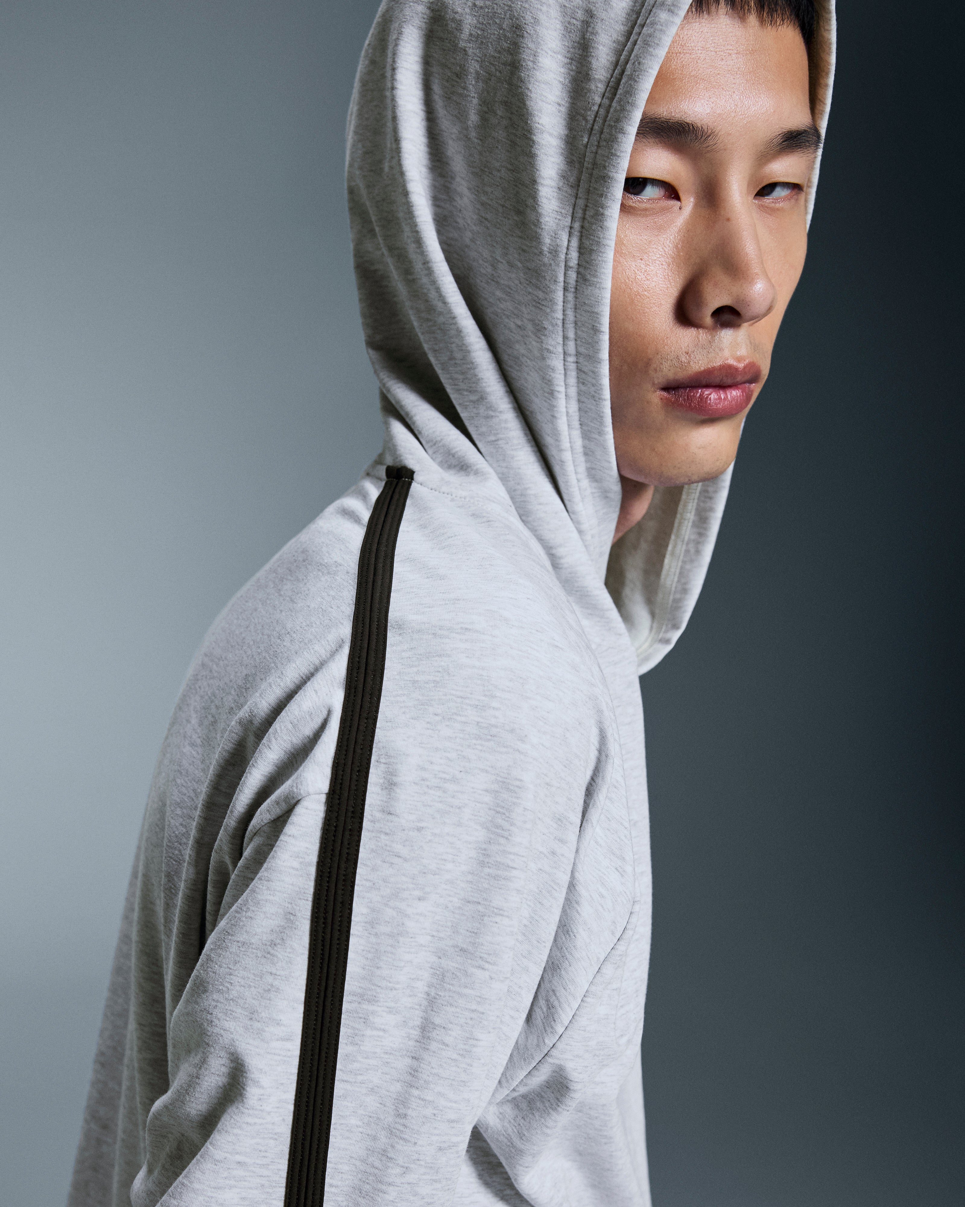 On Studio Hoodie Crater