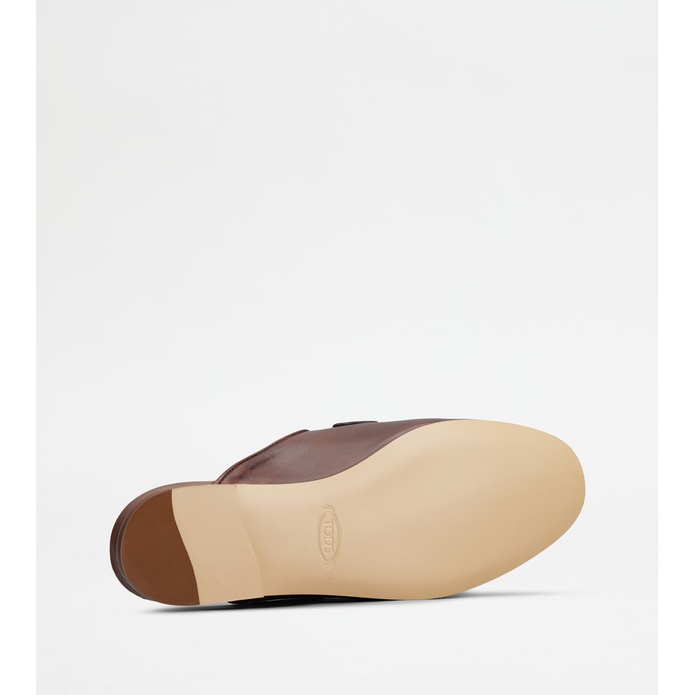 Tods Mules In Leather Brown Womens