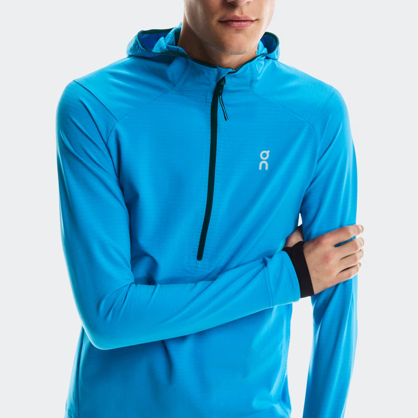 On Pace Hoodie Malibu