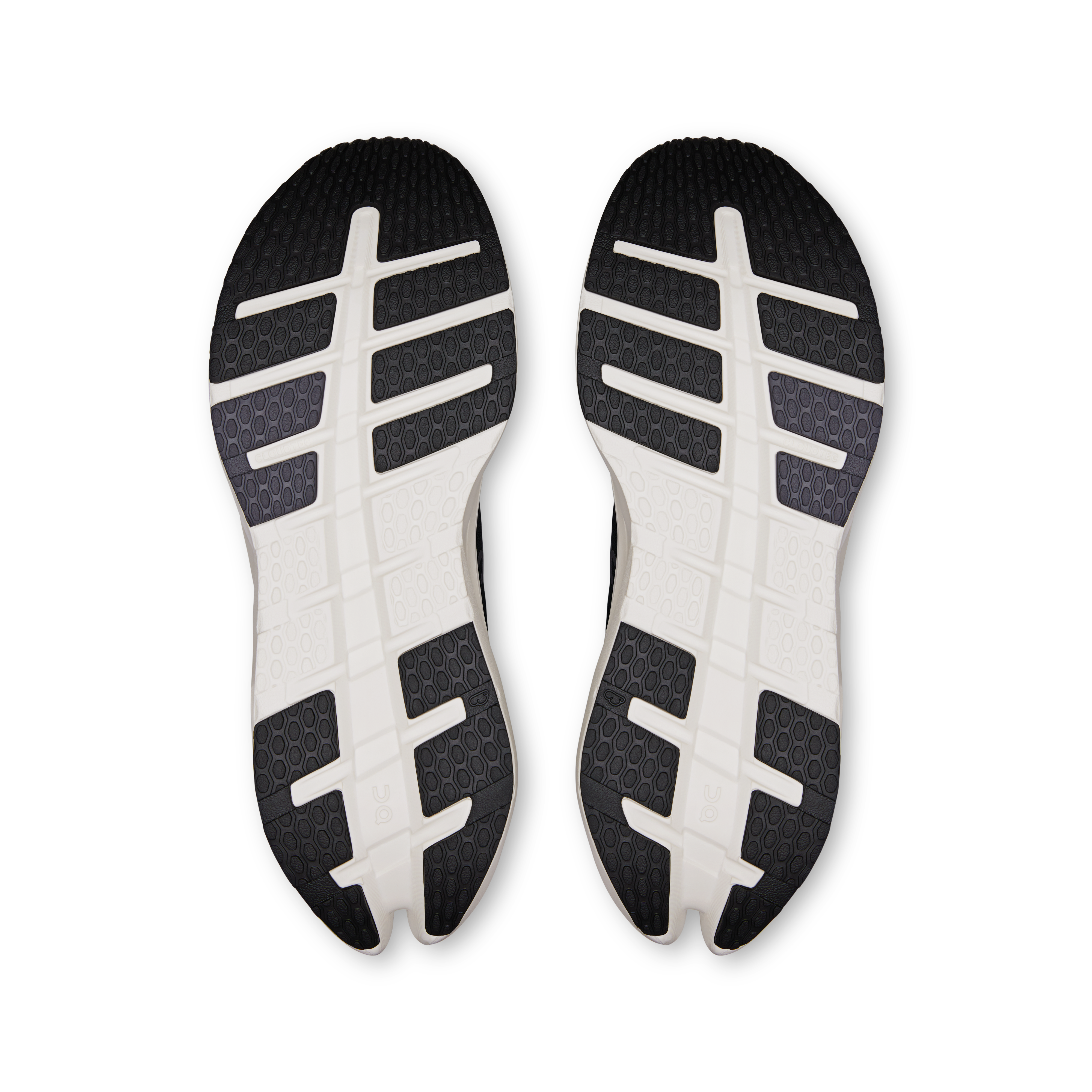 On Cloudrunner 3 Black Ivory