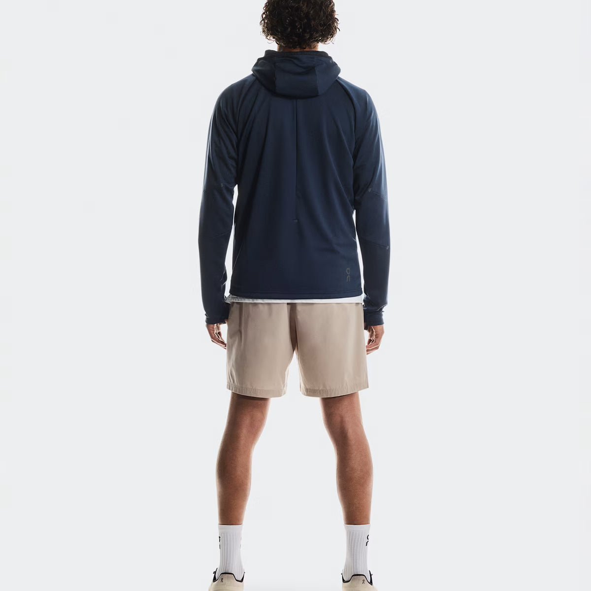 On 7" Core Shorts Desert