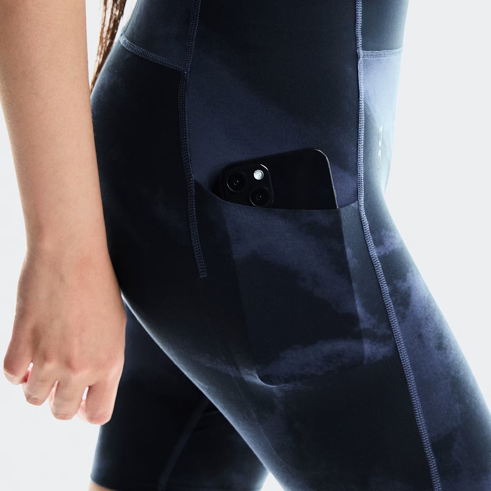 On Studio Tights Short Acai | Navy (Women'S)