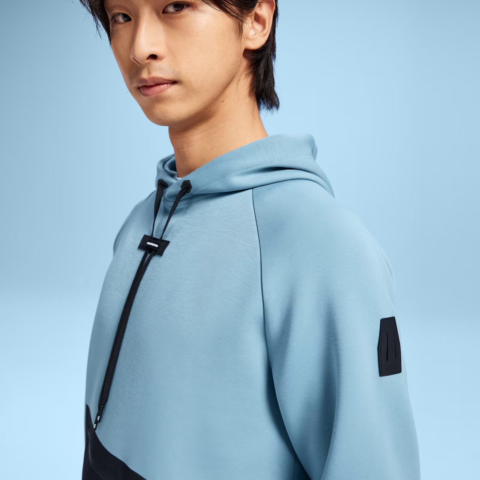 On Hoodie Coast