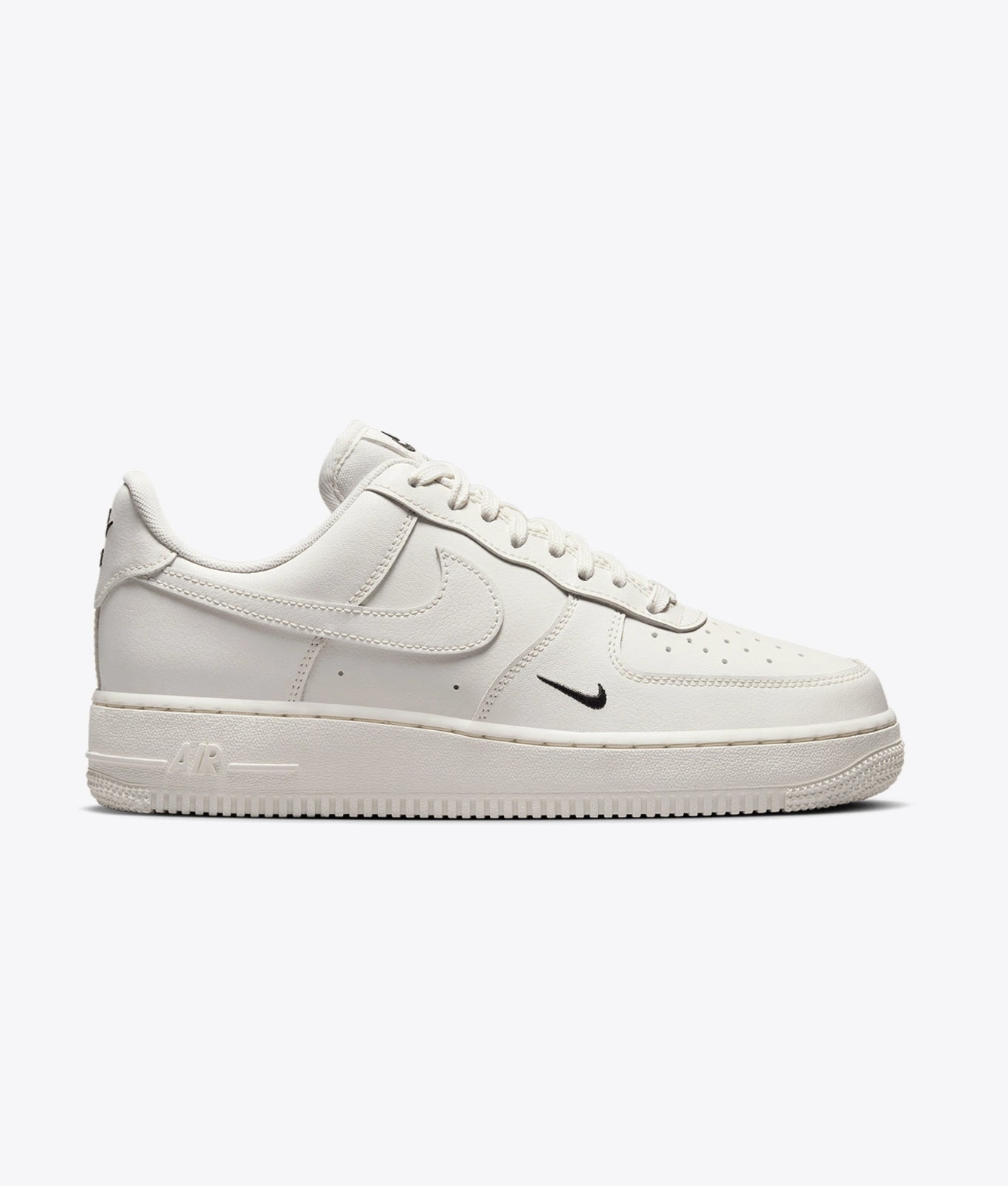 Nike Air Force 1 Low '07 Essential Sail Black
