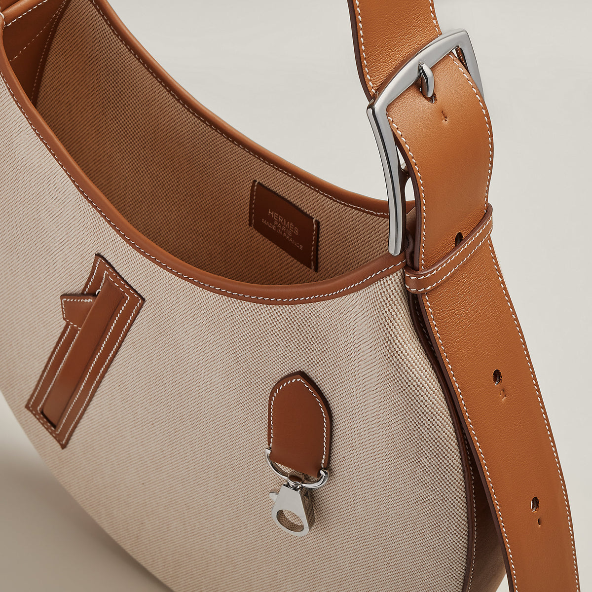 Hermes Arcon Bag Cru