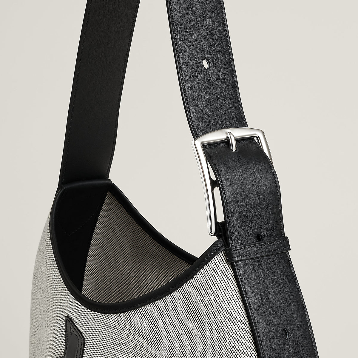 Hermes Arcon Bag Cru