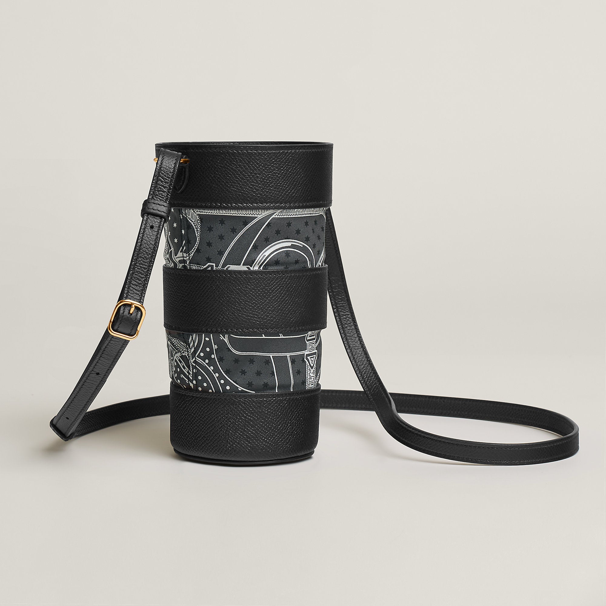 Hermes Avecsoie In The Pocket Water Bottle Holder Noir