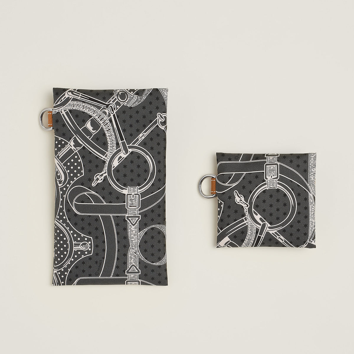 Hermes Avecsoie Pocket Set Of Cases Gris Misty