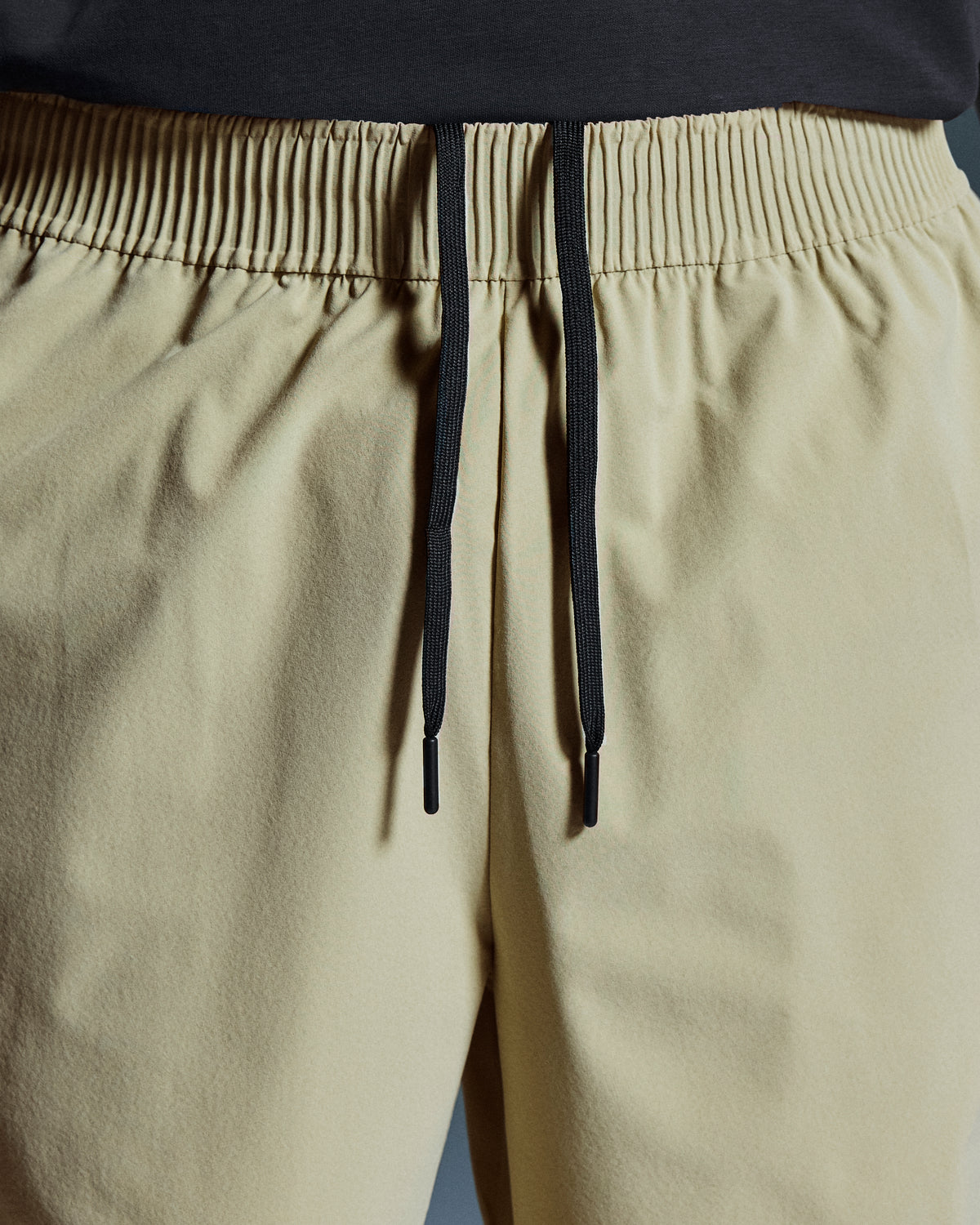 On Focus Shorts Caper