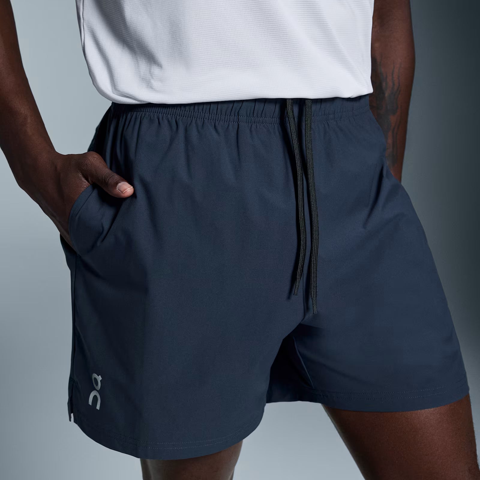 On 7" Core Shorts Midnight