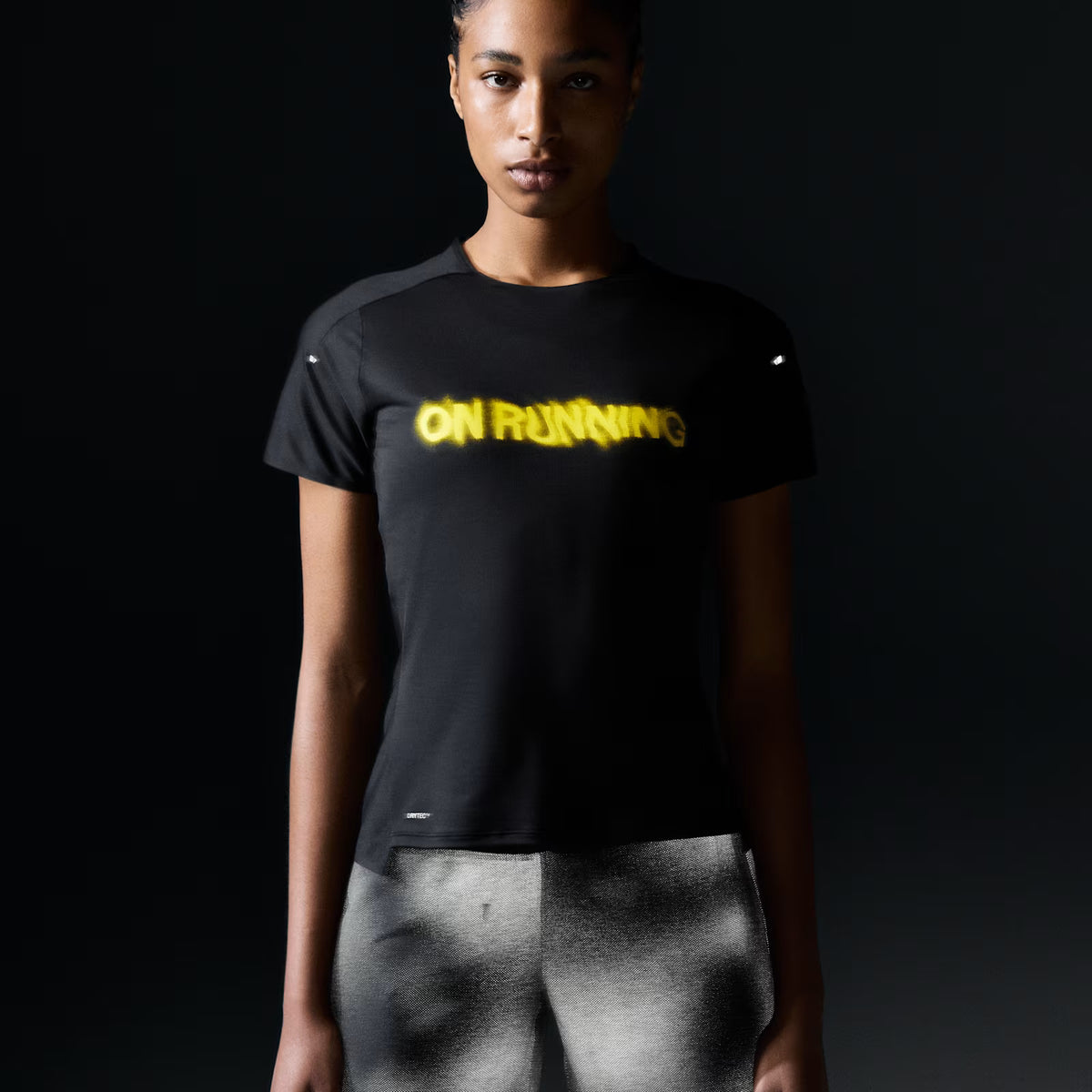 On Performance-T Lumos Black (Women'S)