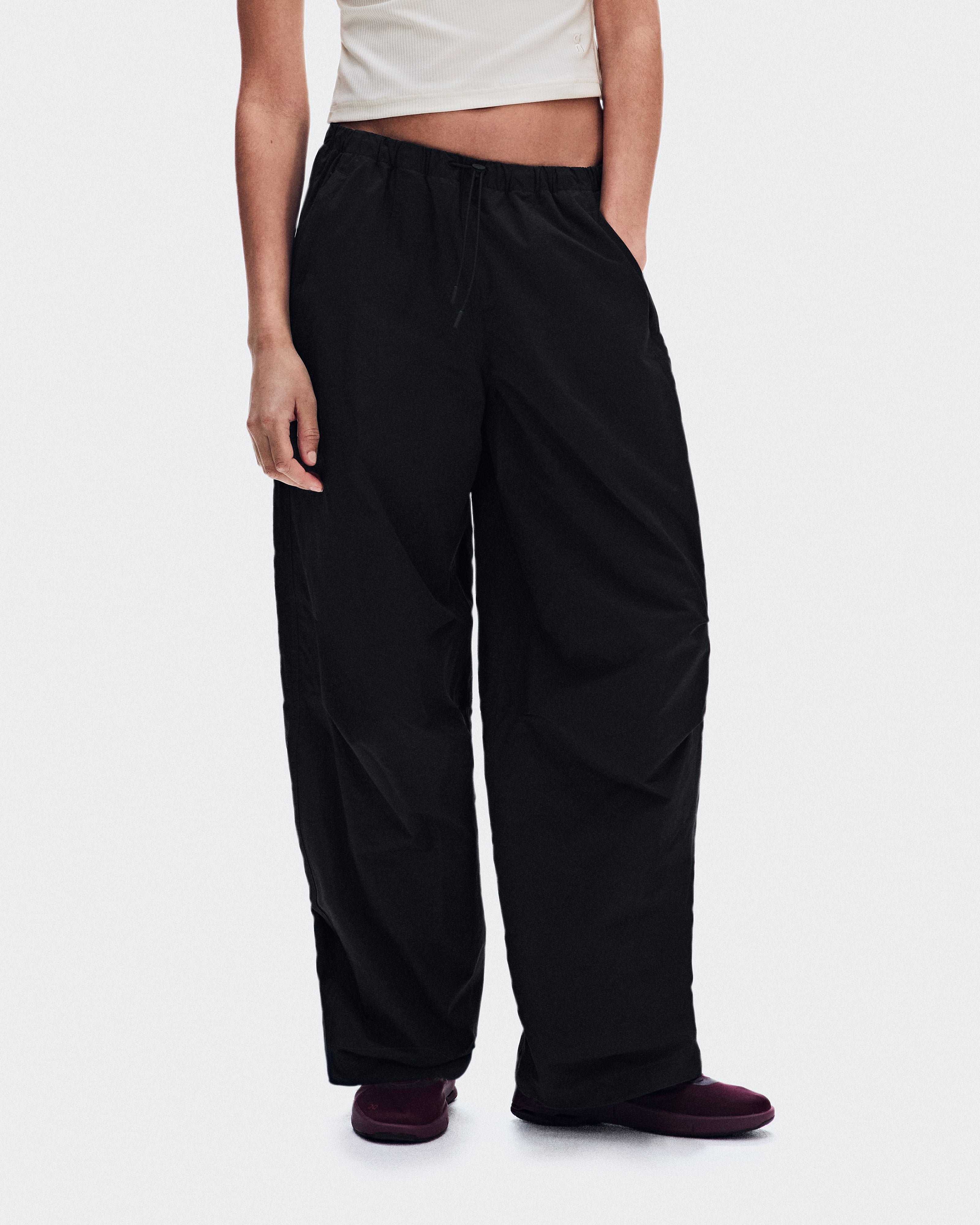 On Parachute Pants Black (Women'S)