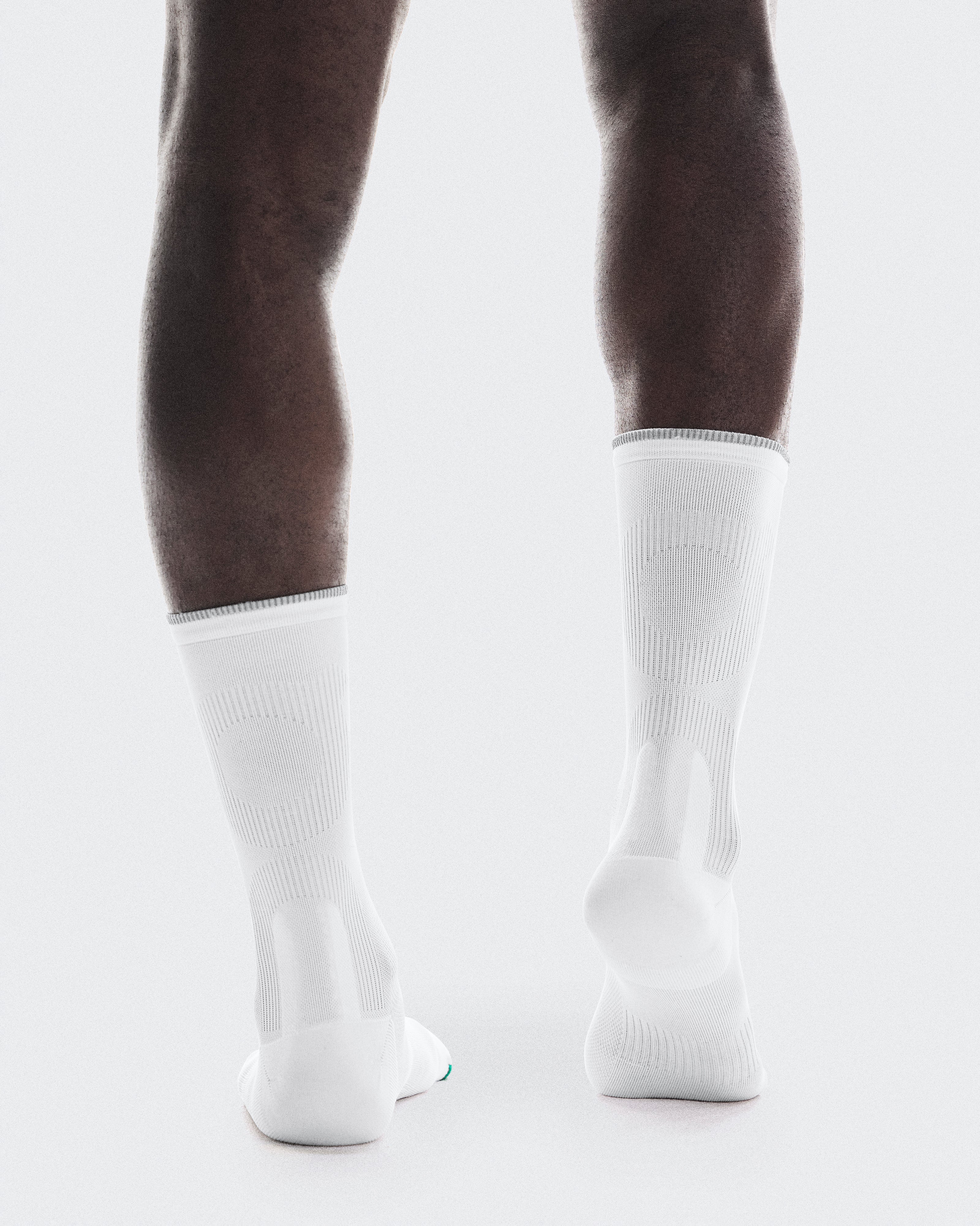 On Elite Run Sock High White | Ivory