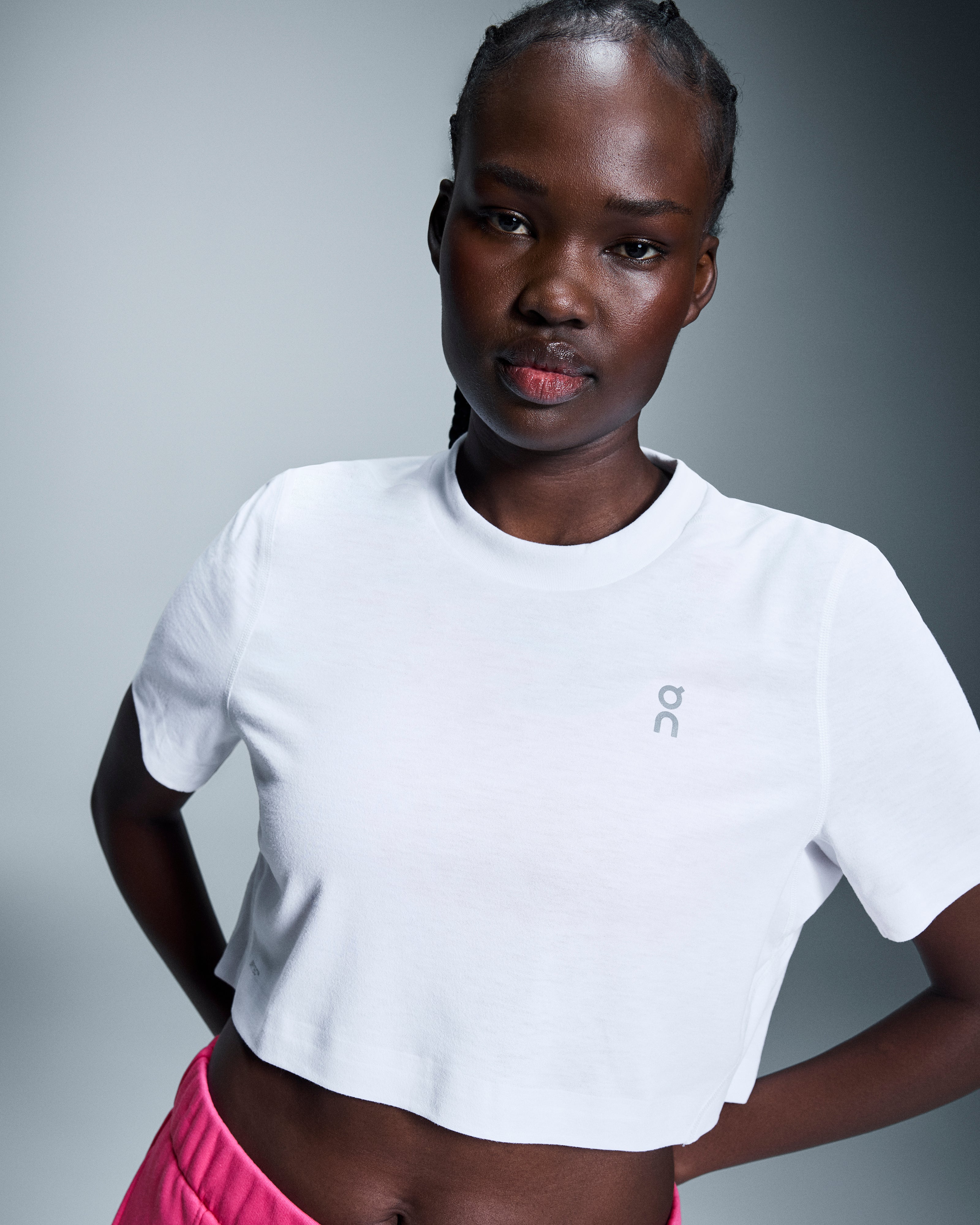 On Active-T Crop White (Women'S)