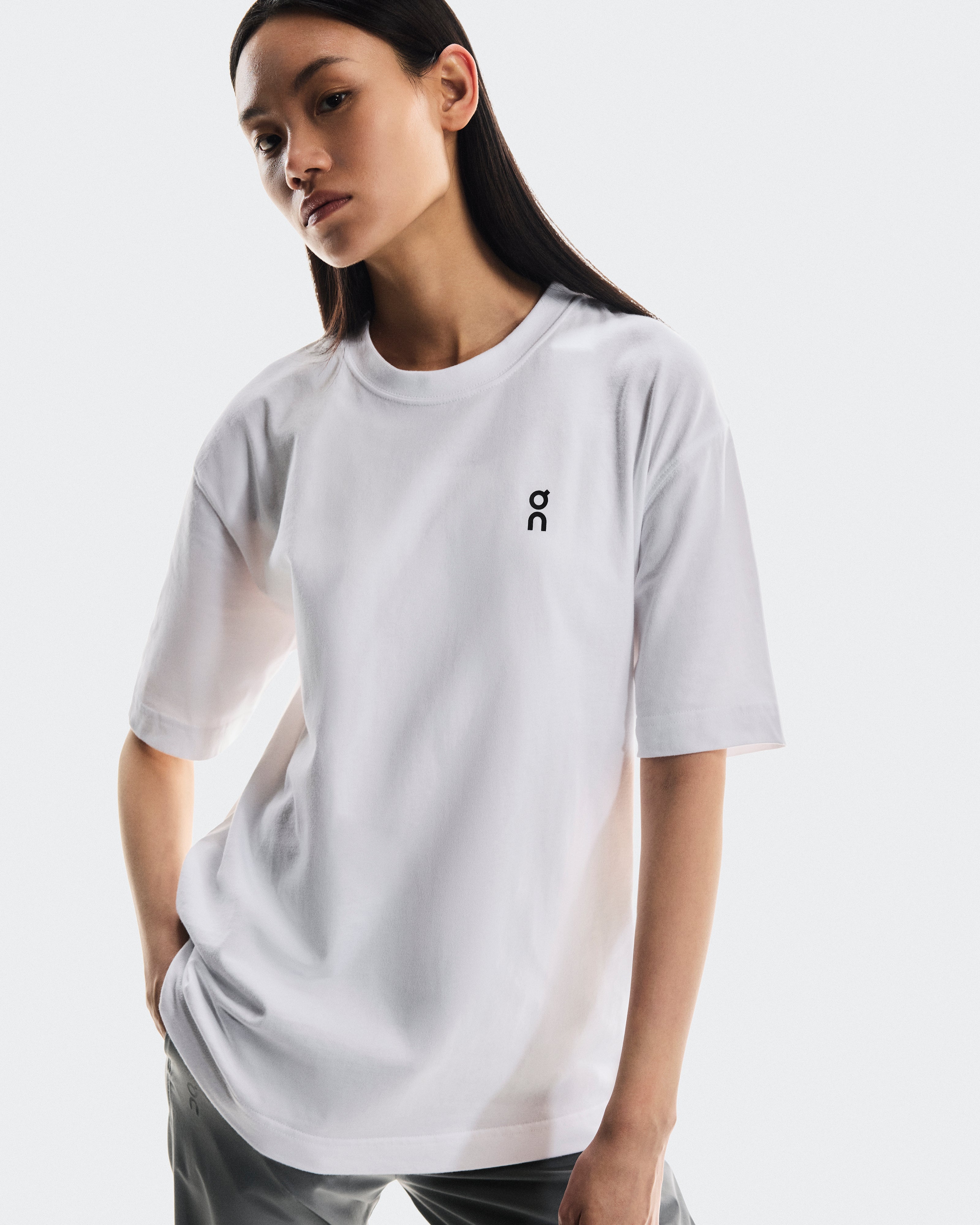 On Club-T Graphic White (Women'S)