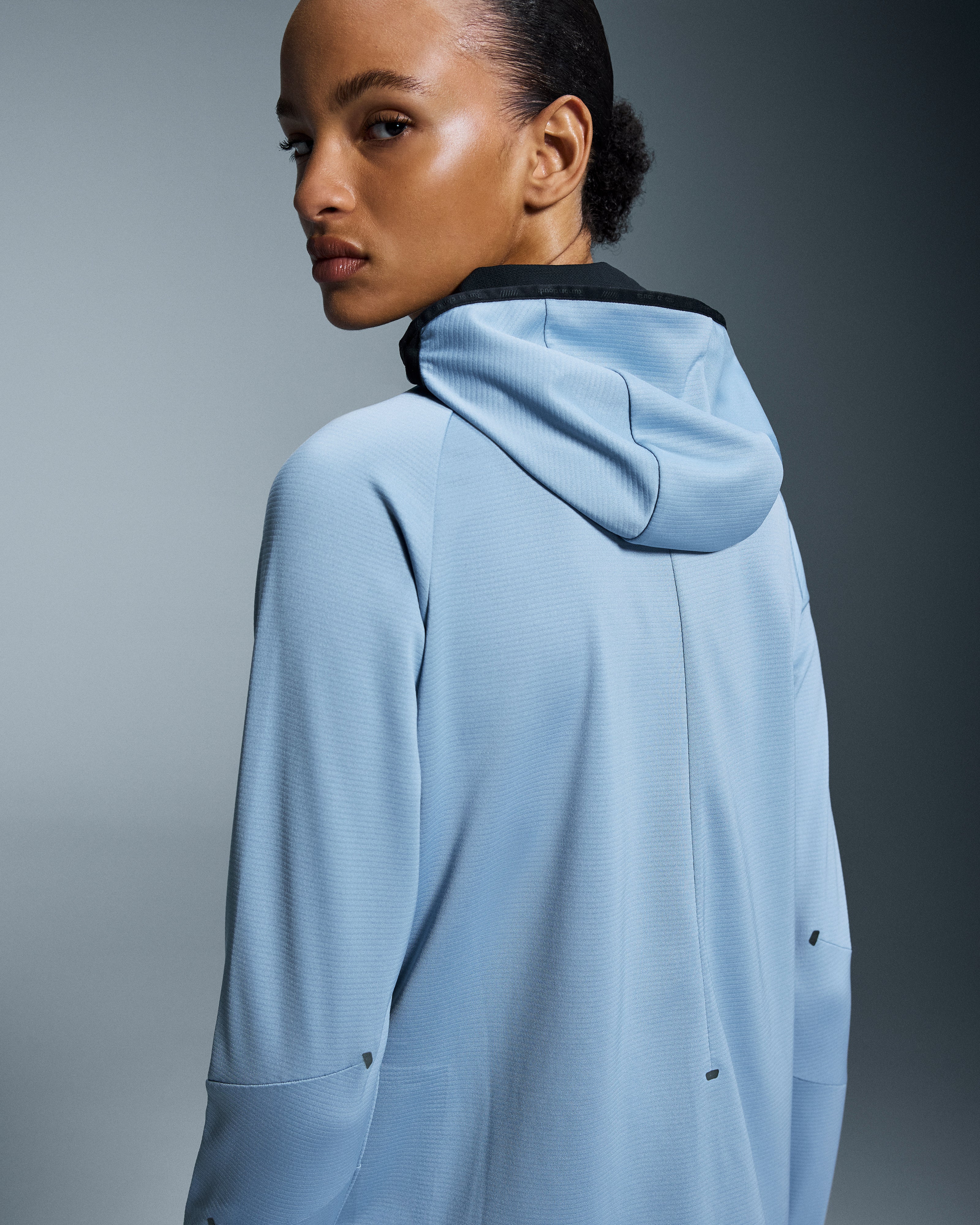 On Climate Zip Hoodie Chambray (Women'S)