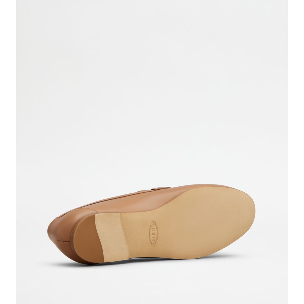 Tods Loafers In Leather Brown Womens