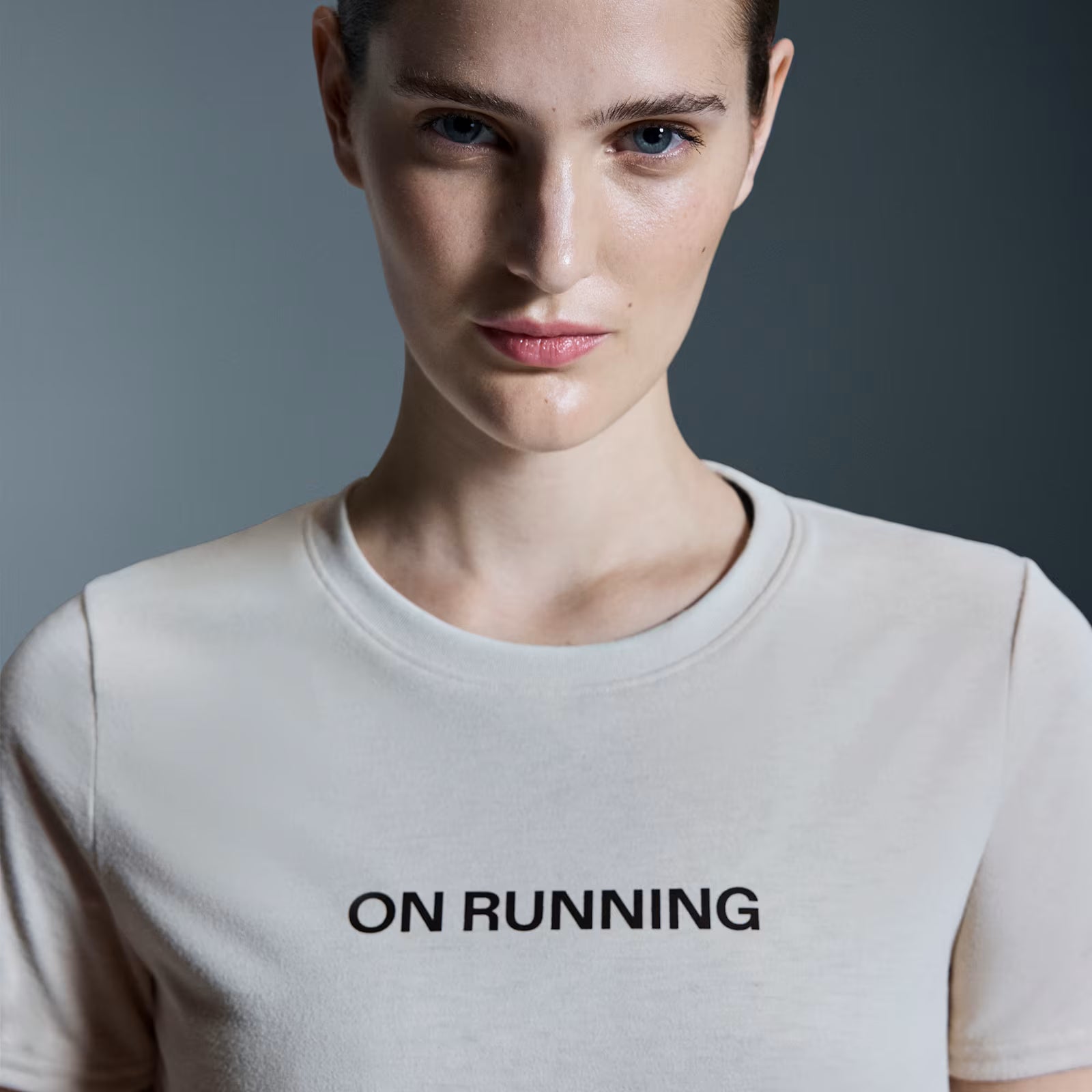 On On Run-T Sand (Women'S)