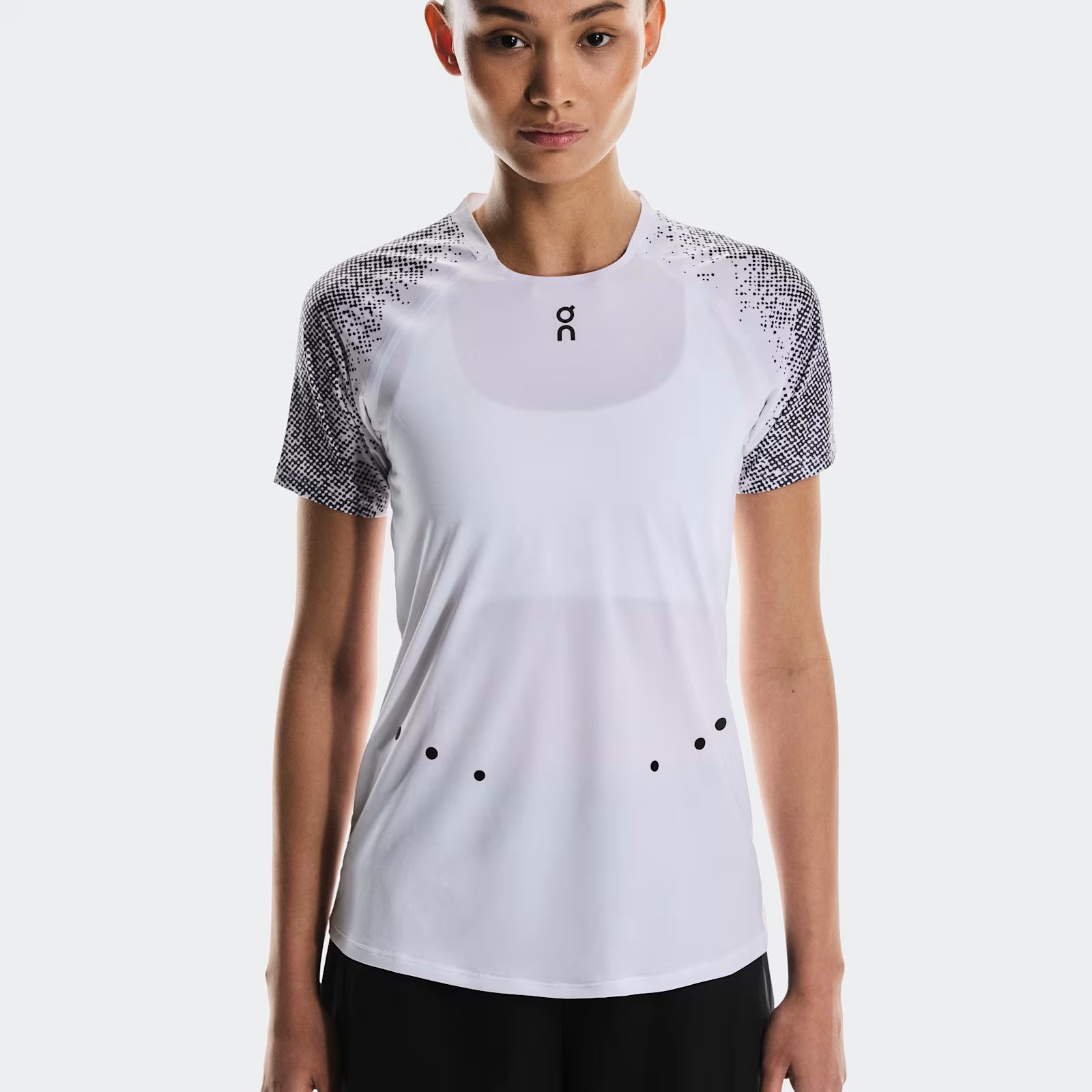 On Ultra-T White | Iron (Women'S)