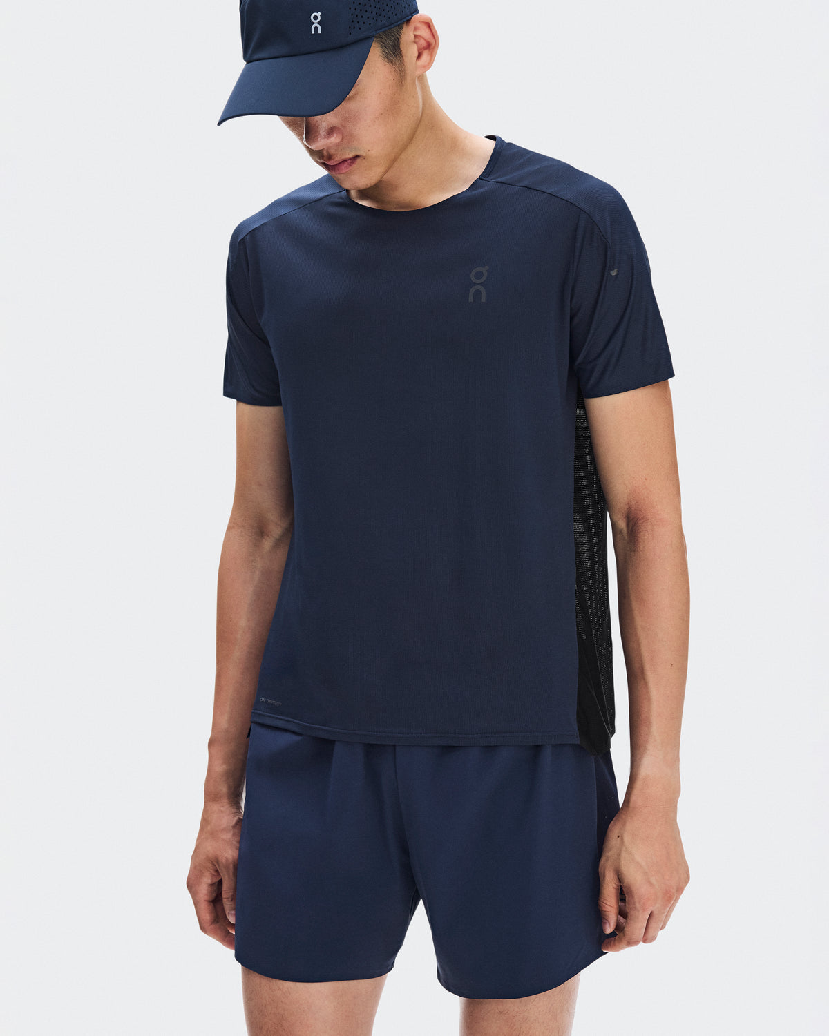 On 5" Performance Shorts Midnight