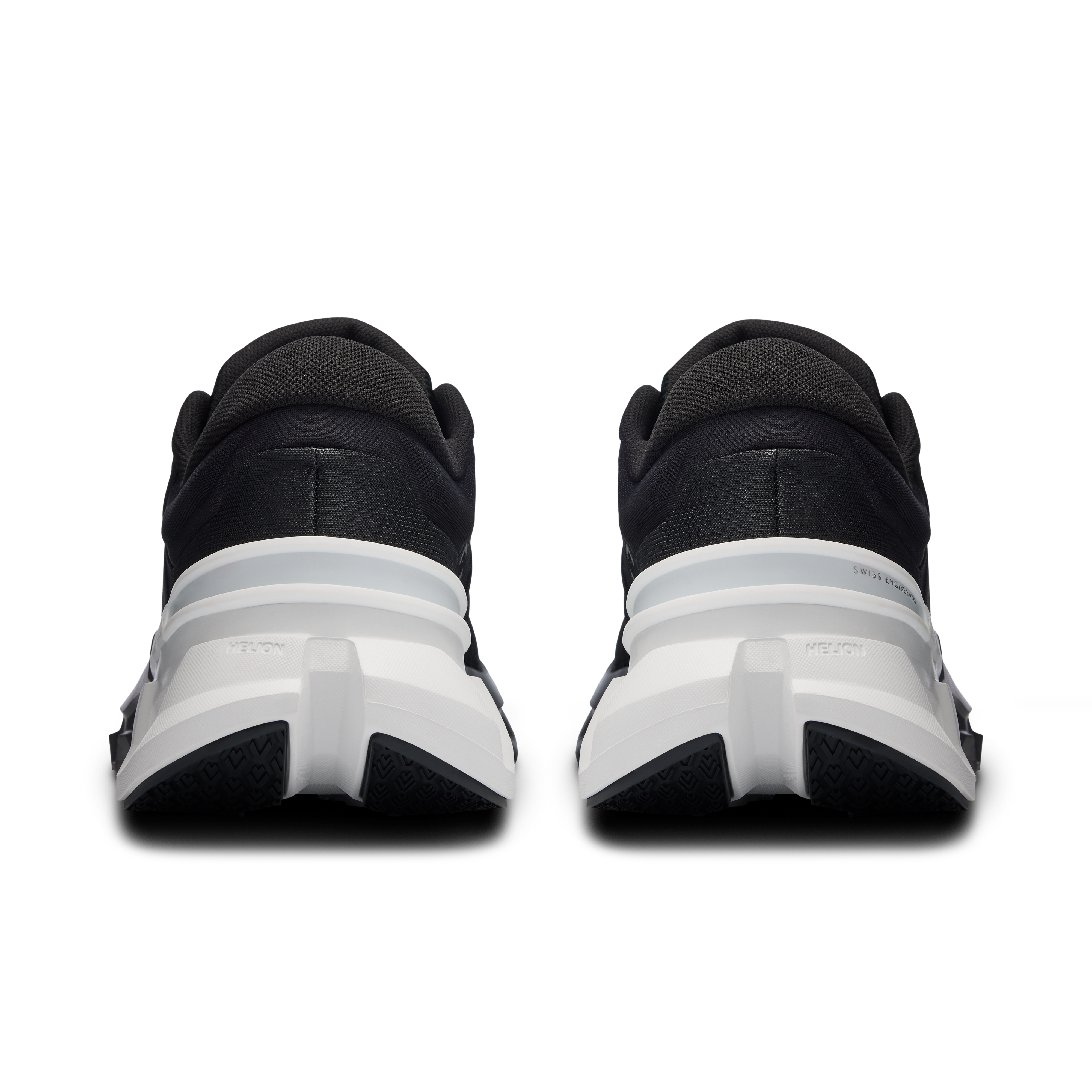 On Cloudflyer 5 Black White (Women'S)