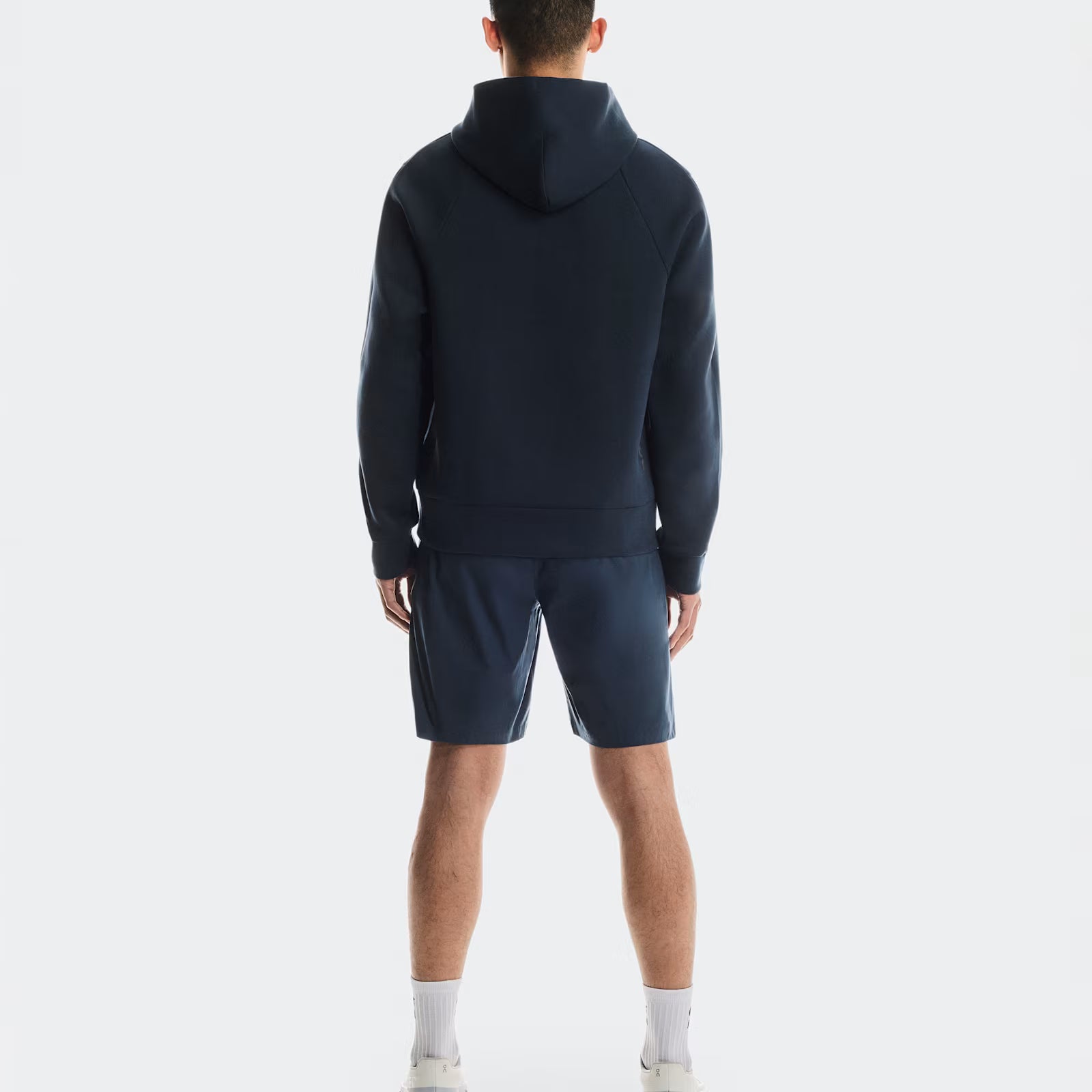 On Focus Tech Hoodie Navy