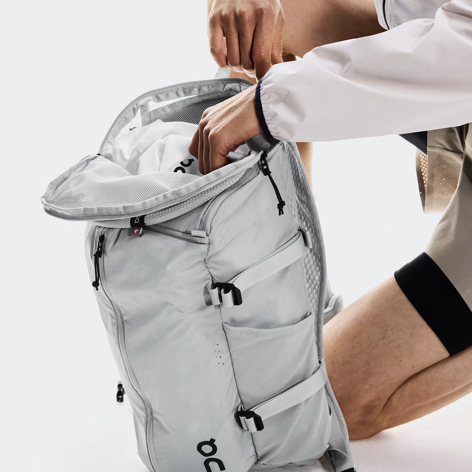 On Speed Pack 18L Lite Glacier