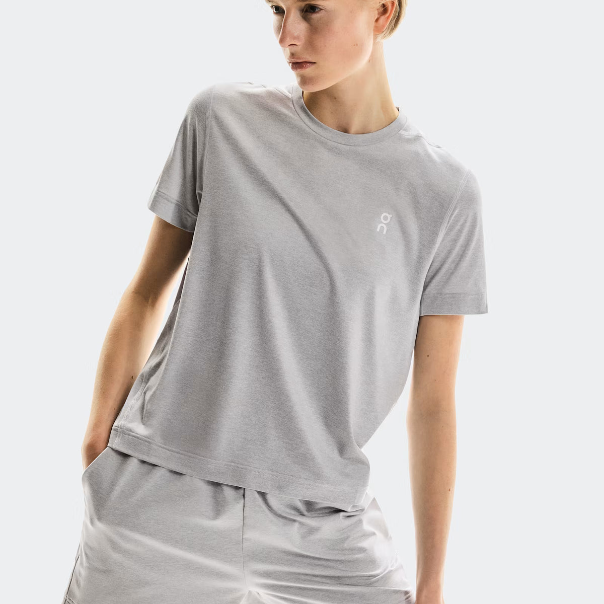 On Courtside-T Gravel (Women'S)