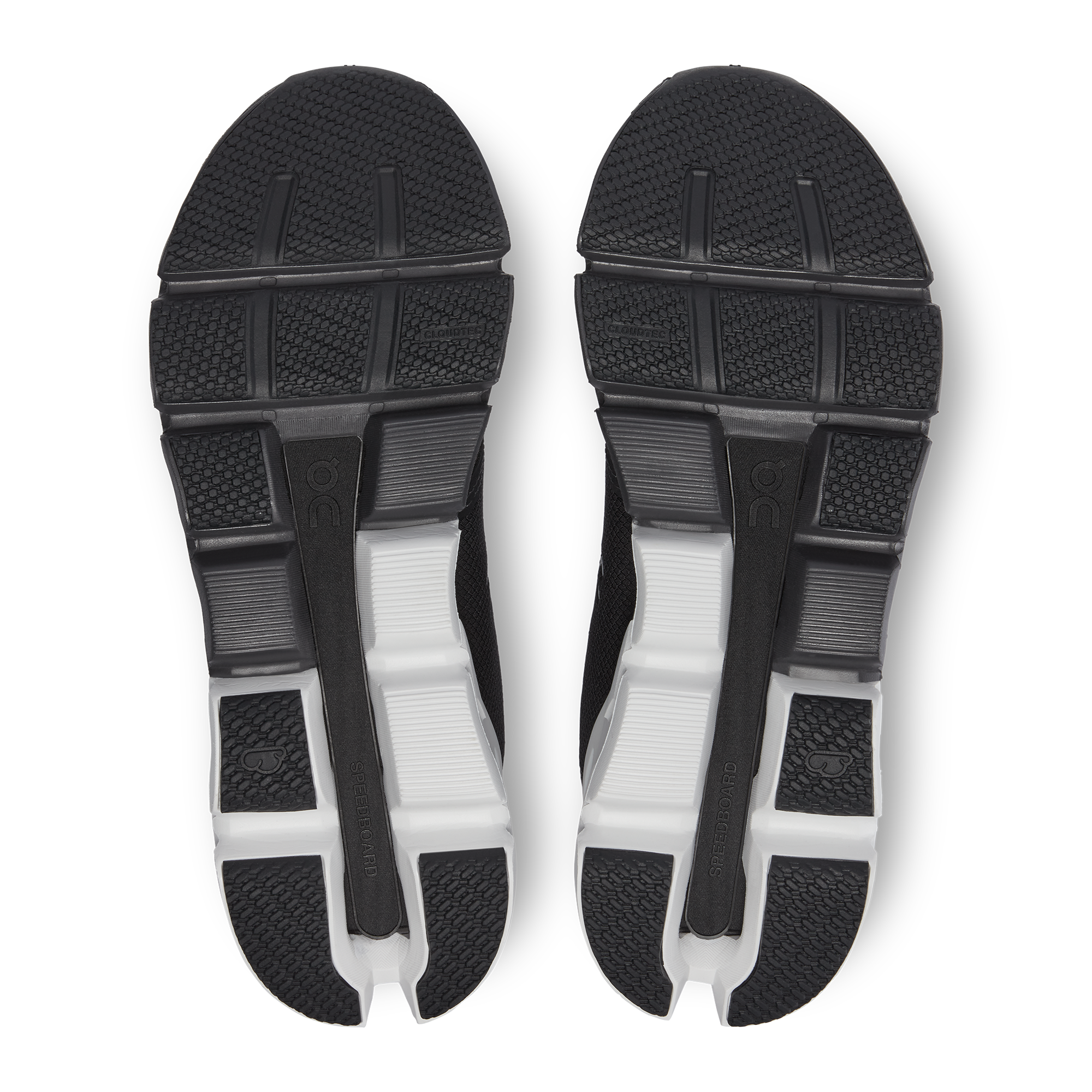 On Cloudflyer 4 Wide Black White (Women'S)