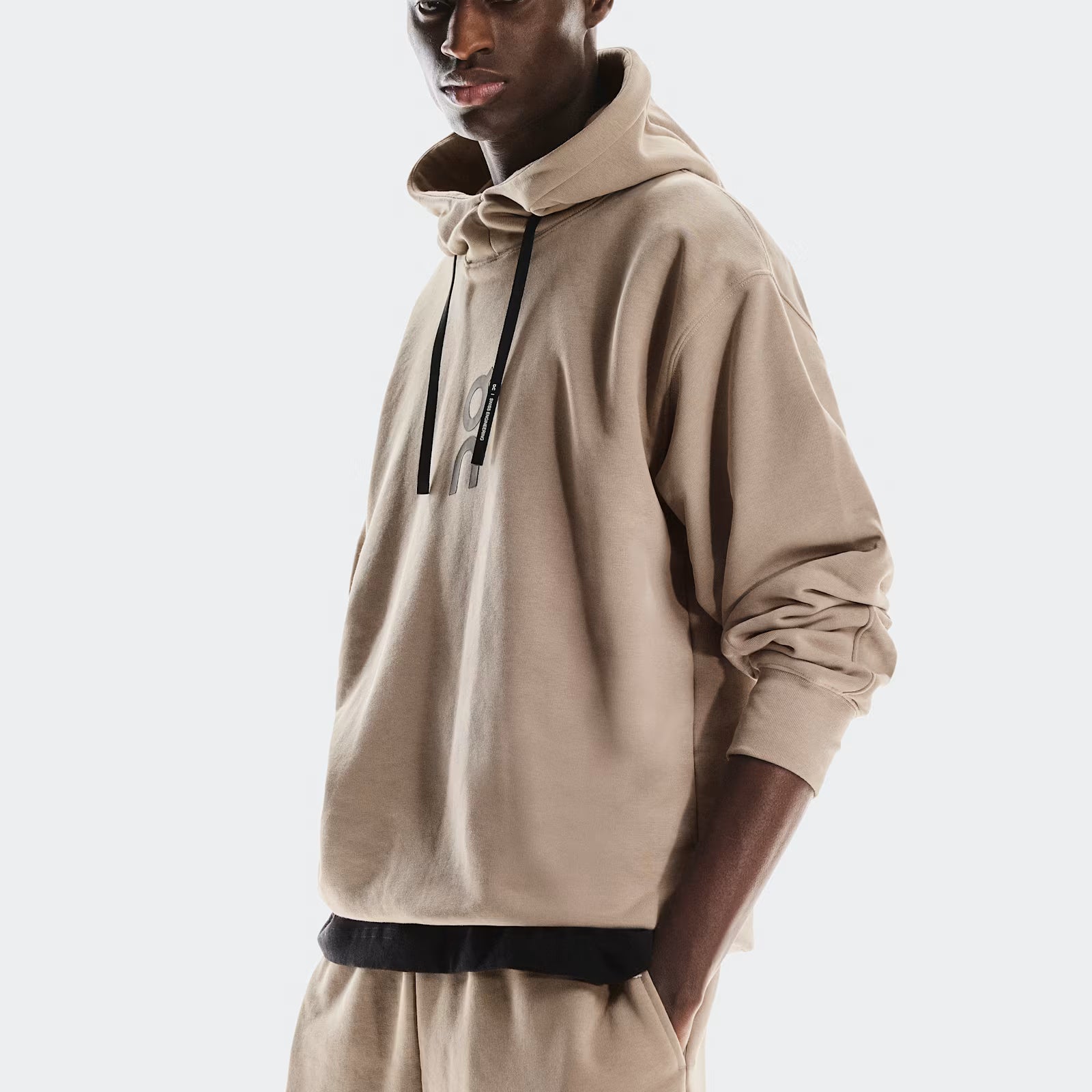 On Club Hoodie Desert