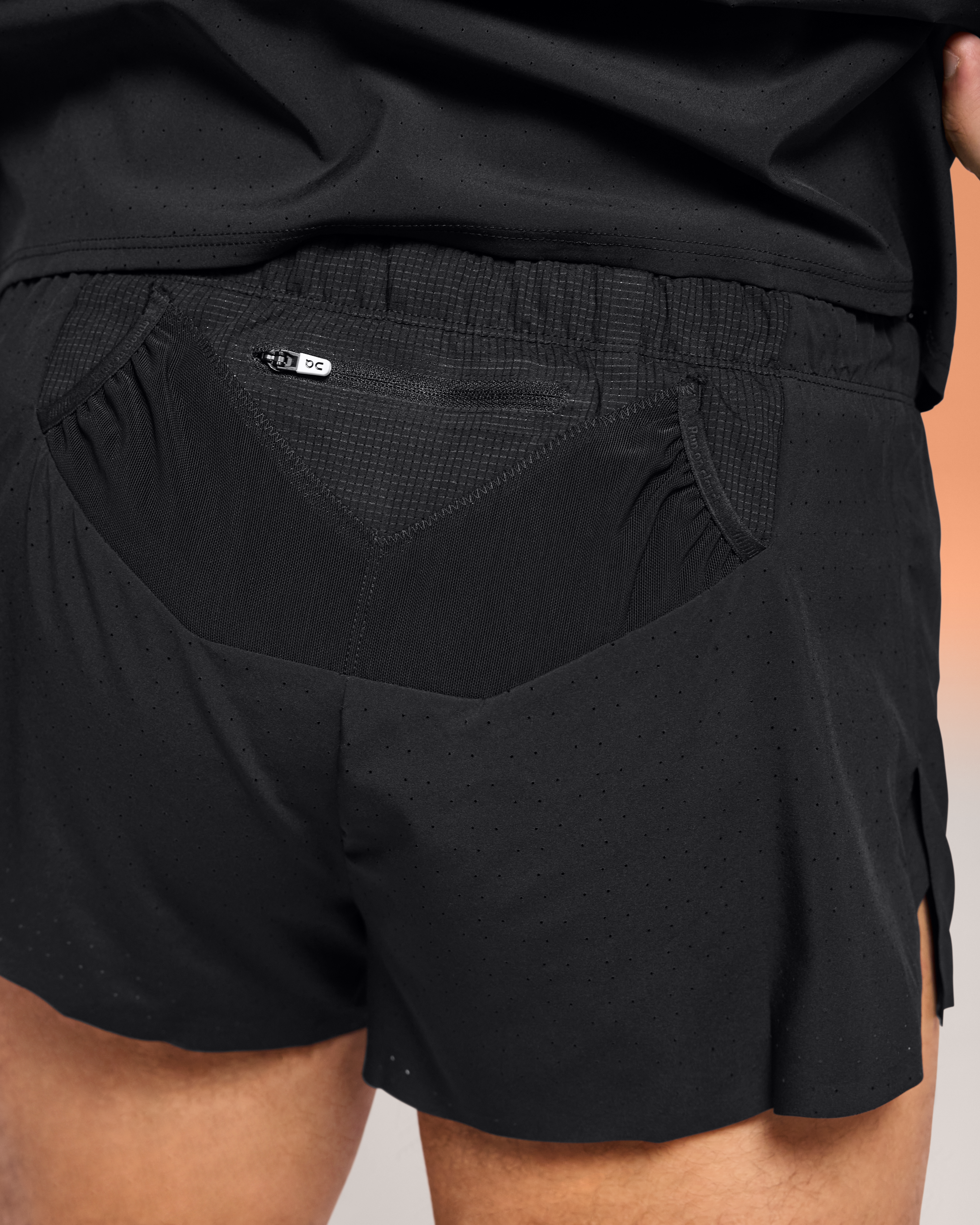 On Race Shorts Black