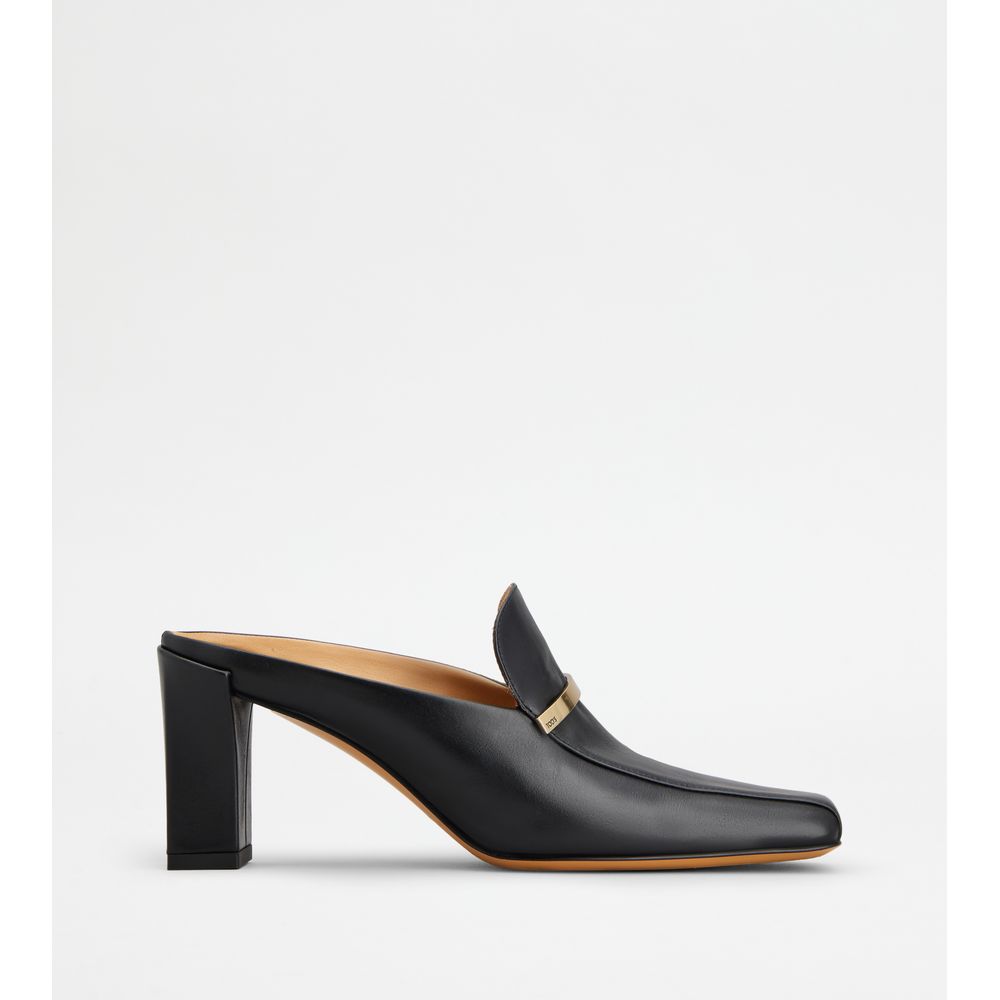 Tods Mules In Leather Black Womens