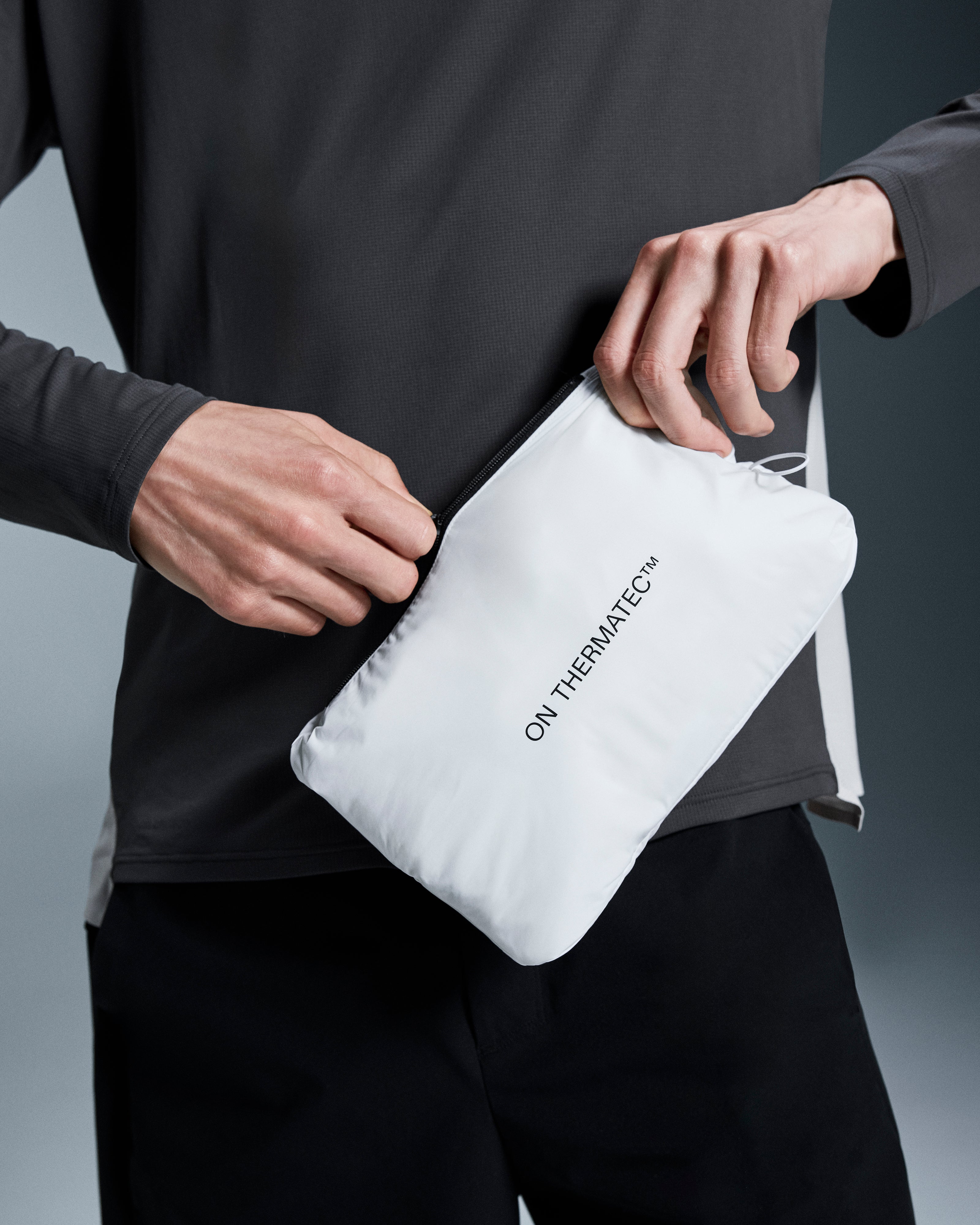 On Weather Jacket Insulated White