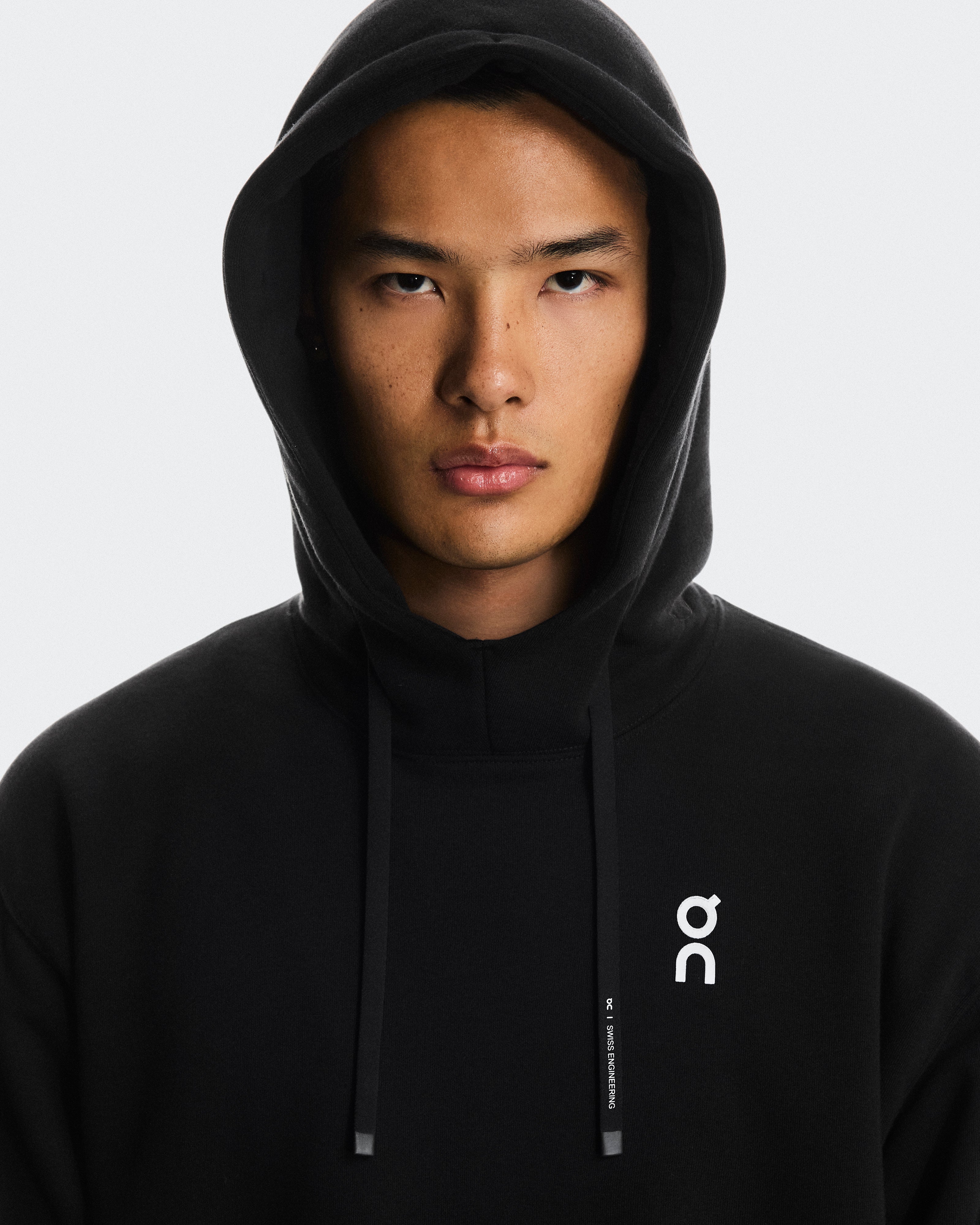 On Club Hoodie Graphic Black | Olive