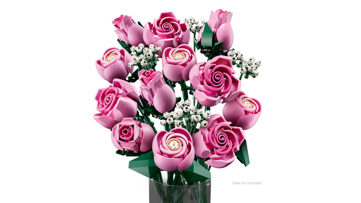 LEGO Botanicals Bouquet of Pink Roses, side