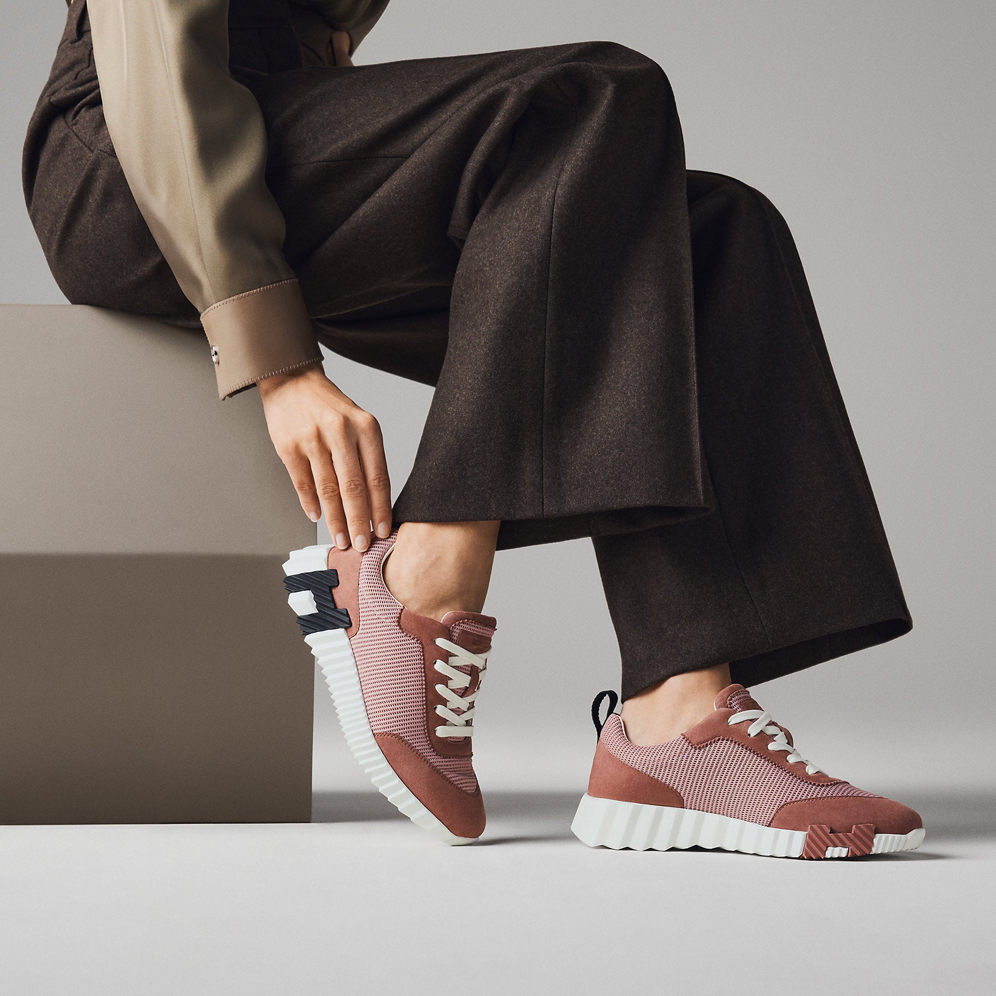 Hermes Bouncing Sneaker Rose Antique