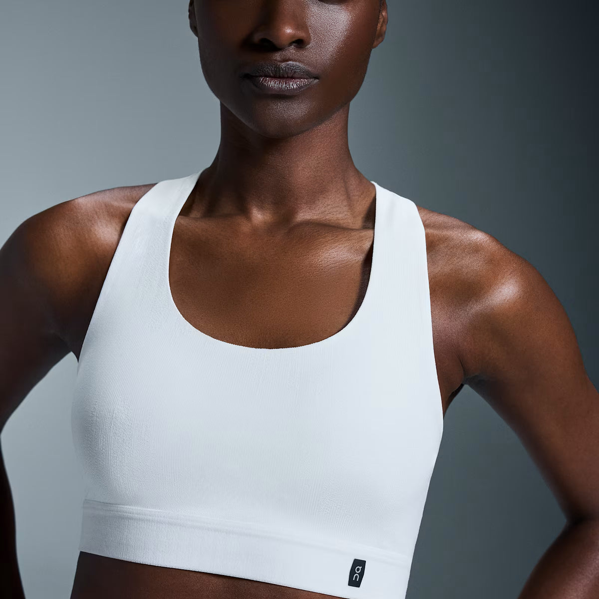 On Pace Bra Undyed-White | Black (Women'S)