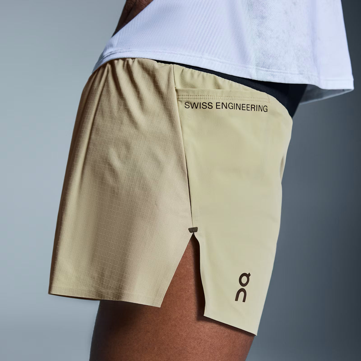On Ultra Shorts Caper (Women'S)