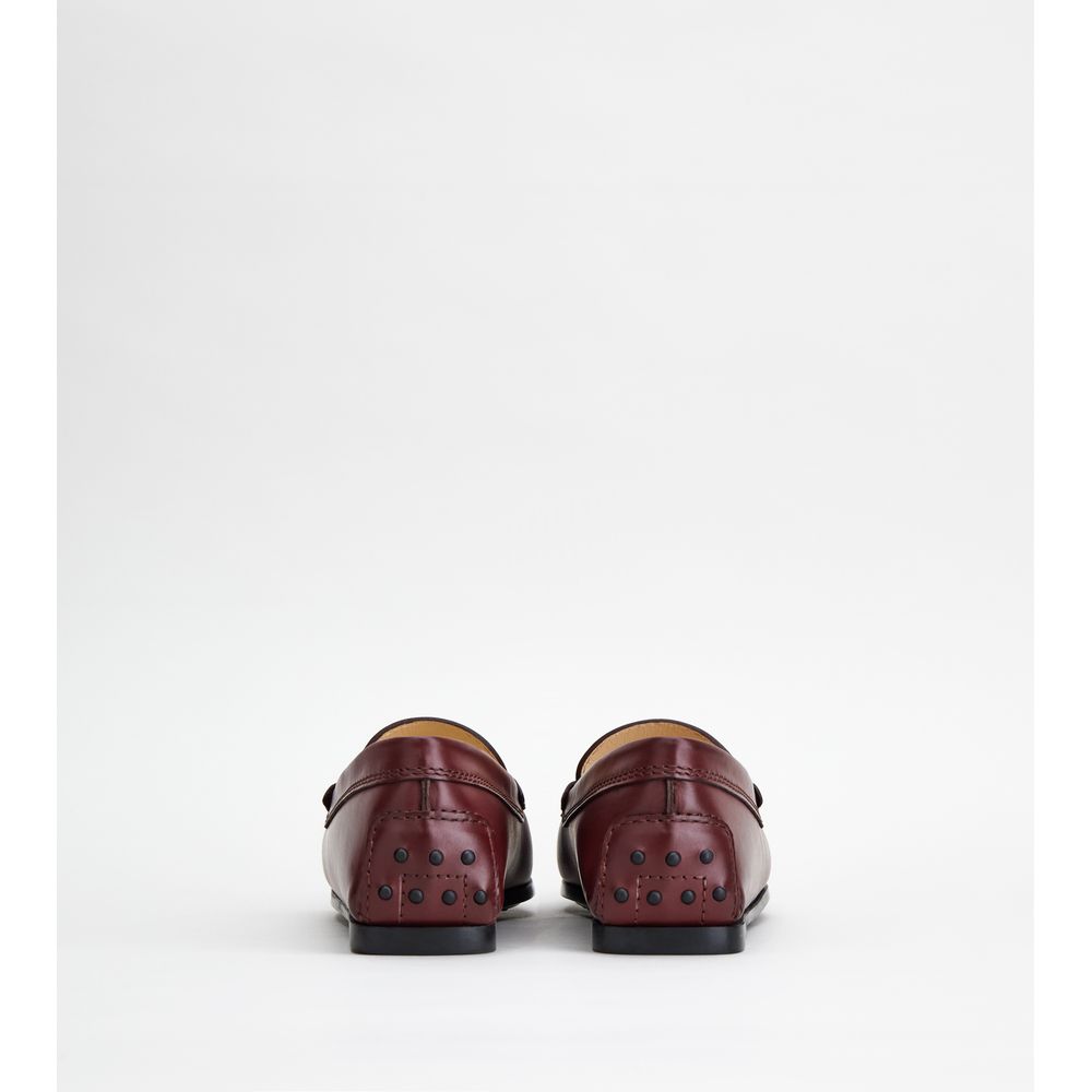 Tods City Gommino Driving Shoes In Leather Burgundy Womens
