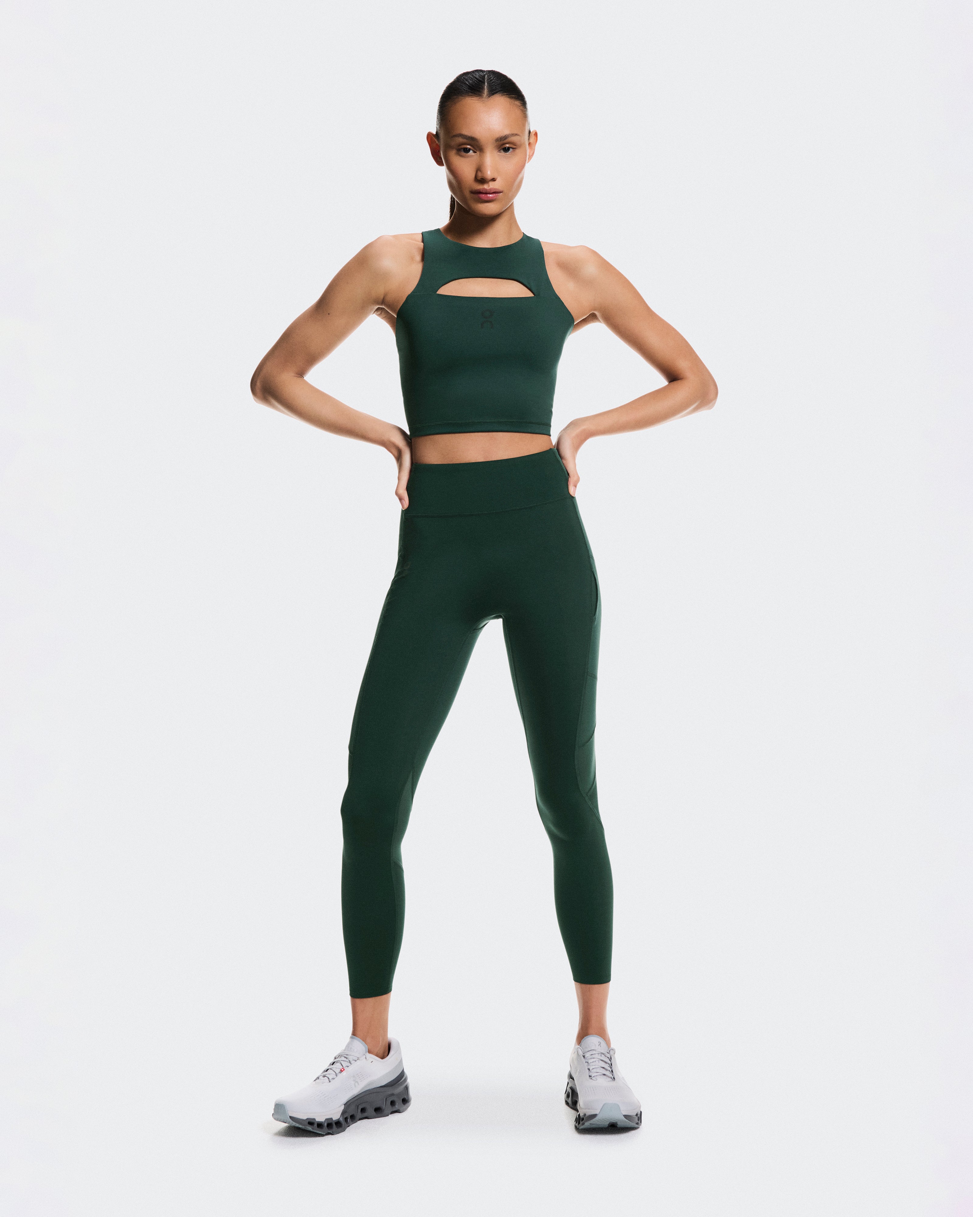 On Train Volt Tights 7/8 Obsidian (Women'S)