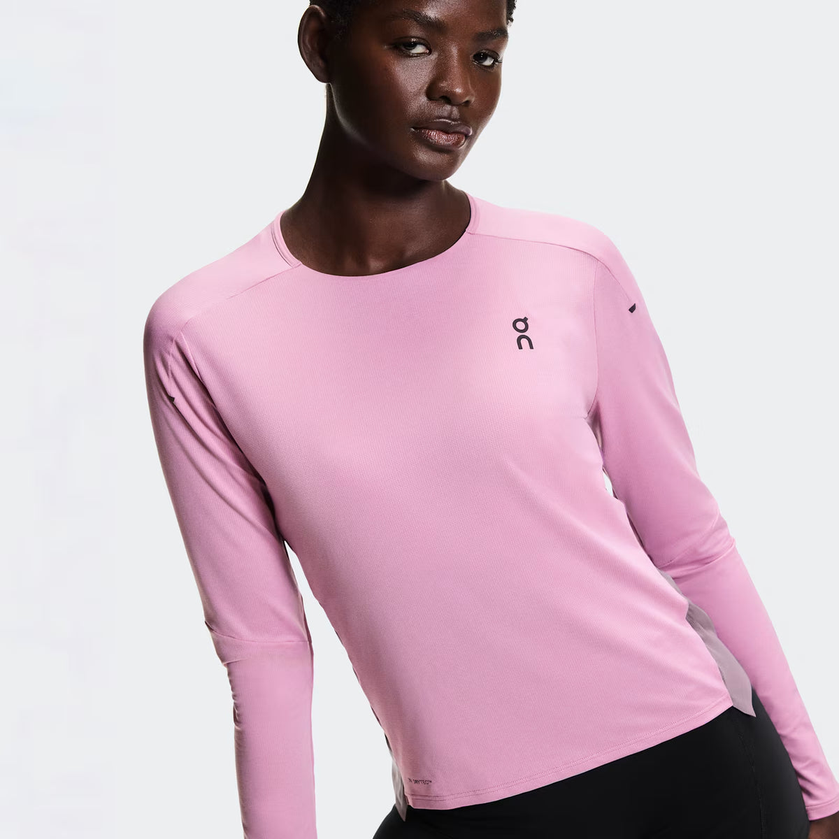 On Performance Long-T Sakura | Dewberry (Women'S)