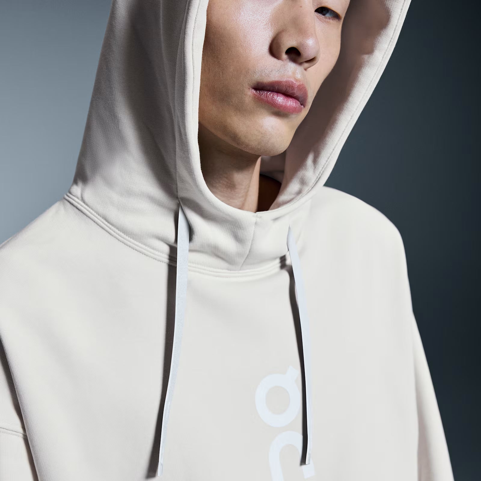 On Club Hoodie Silver