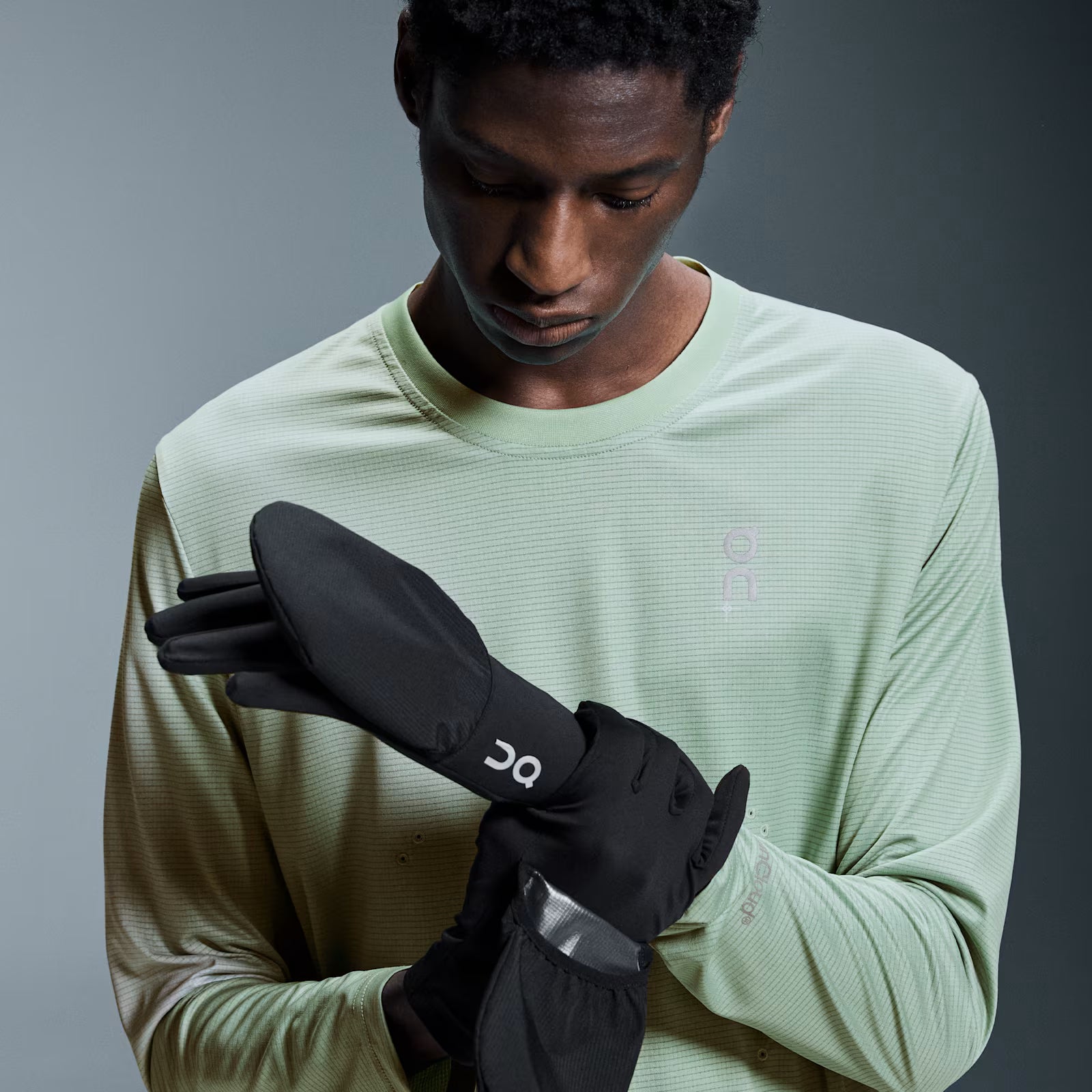 On Core Glove Black