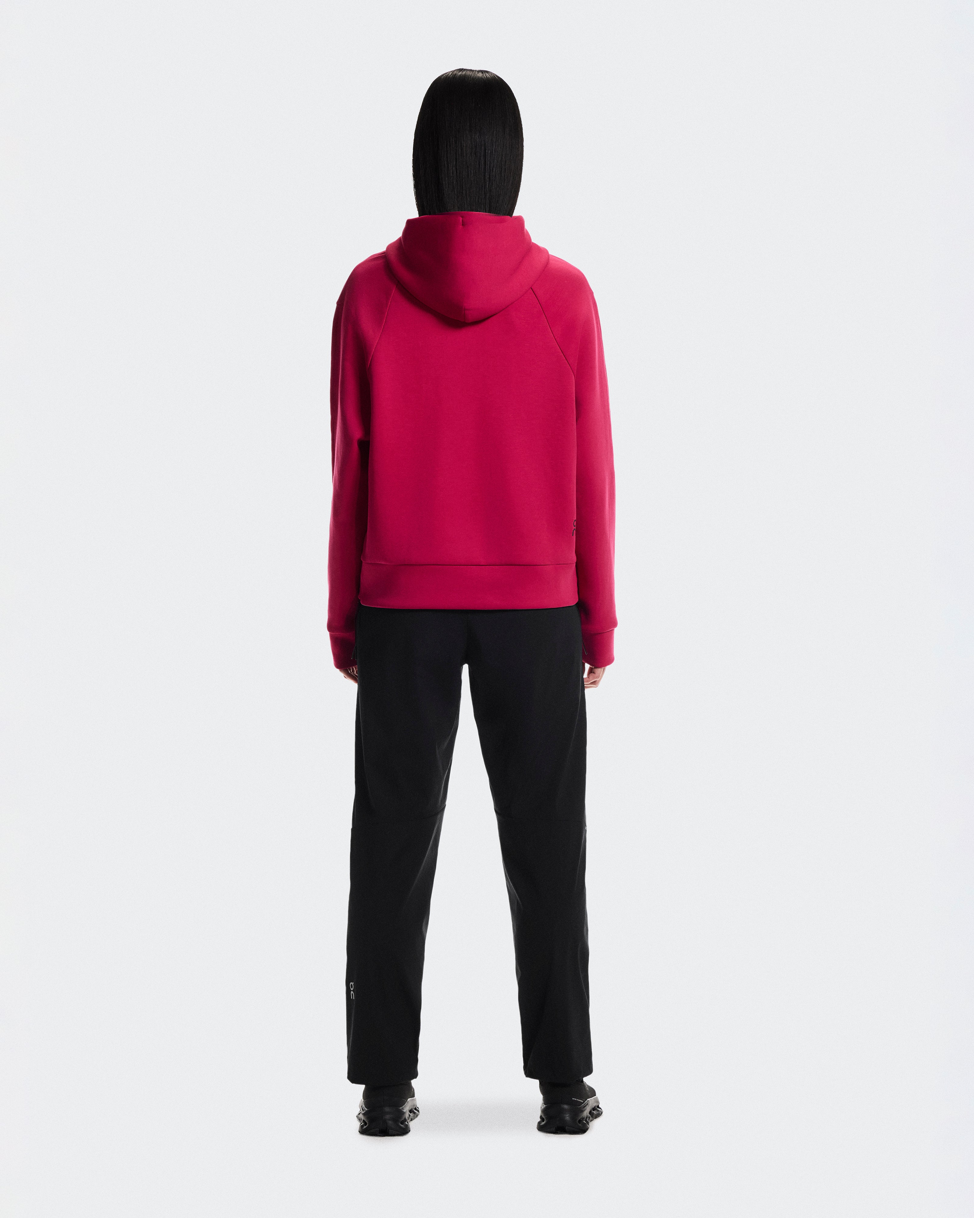 On Focus Tech Hoodie Grenadine (Women'S)