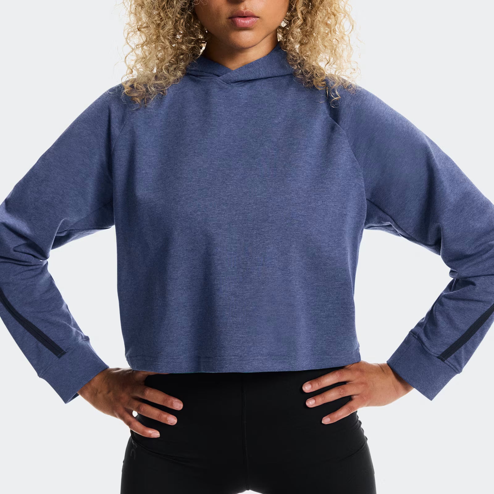 On Studio Hoodie Acai (Women'S)
