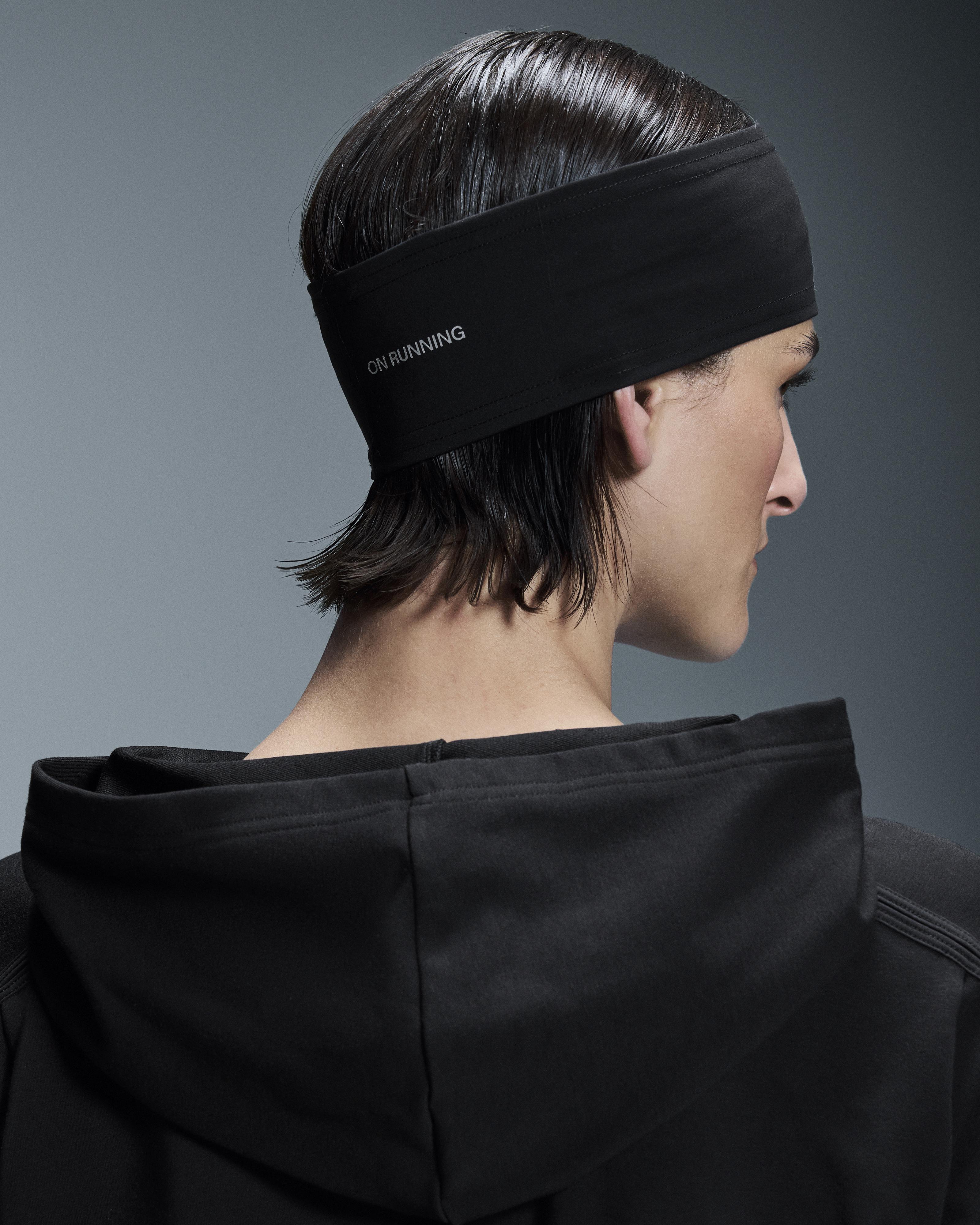 On Core Headband Black